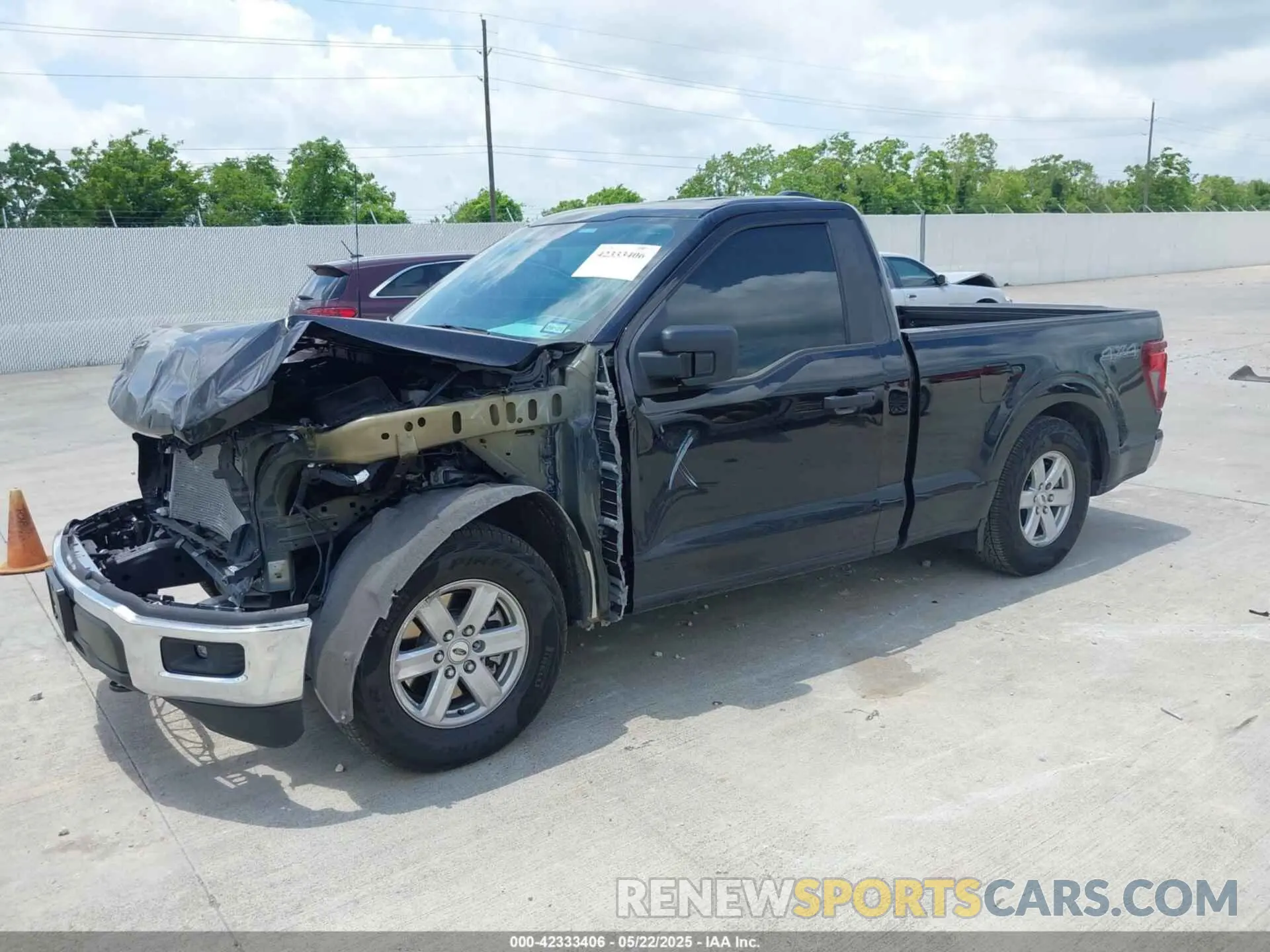 2 Фотография поврежденного автомобиля 1FTMF1L51RKE68012 FORD F-150 2024