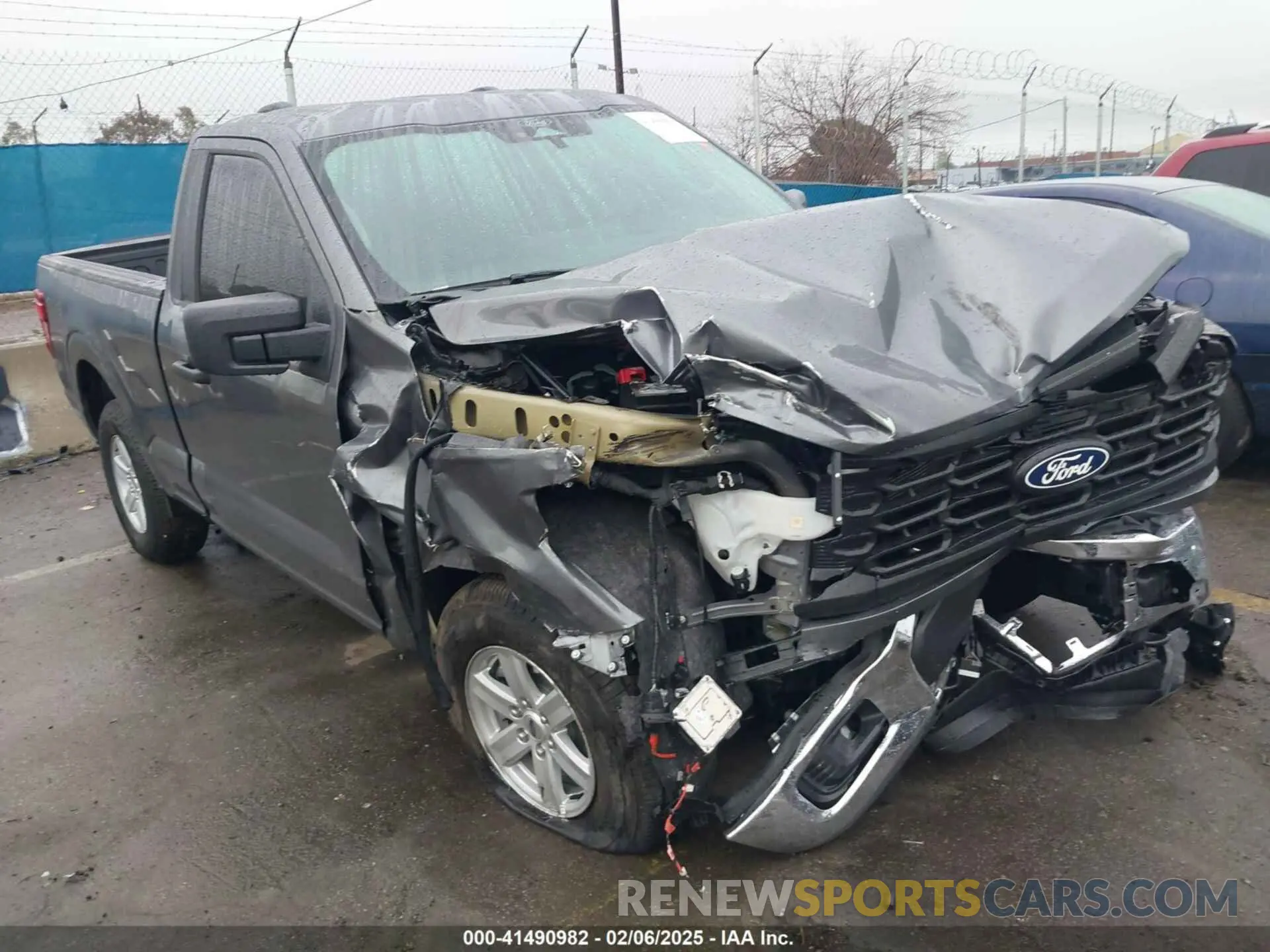 1 Фотография поврежденного автомобиля 1FTMF1L59RKF00396 FORD F-150 2024