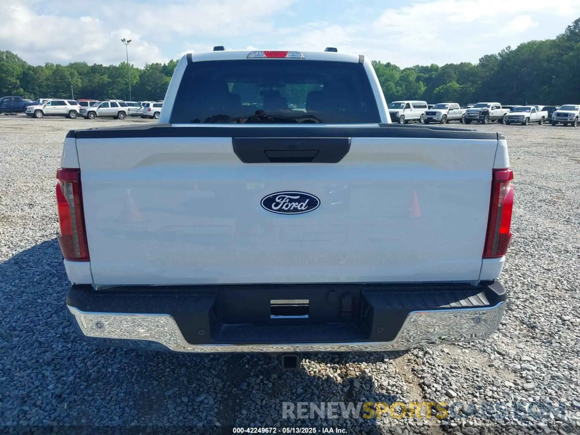 16 Photograph of a damaged car 1FTEW3KP7SKE05781 FORD F-150 2025