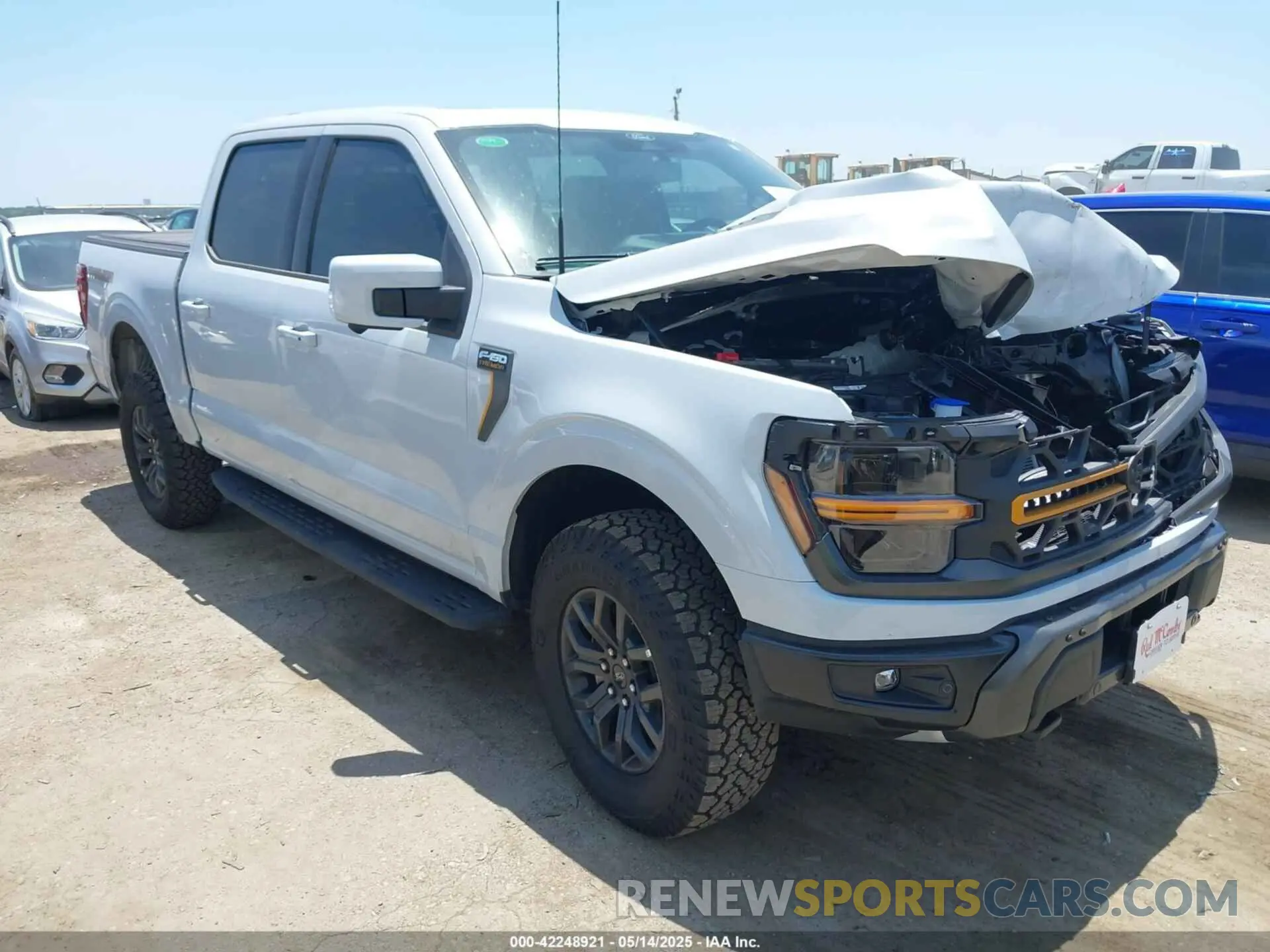1 Фотография поврежденного автомобиля 1FTFW4L55SFA61206 FORD F-150 2025