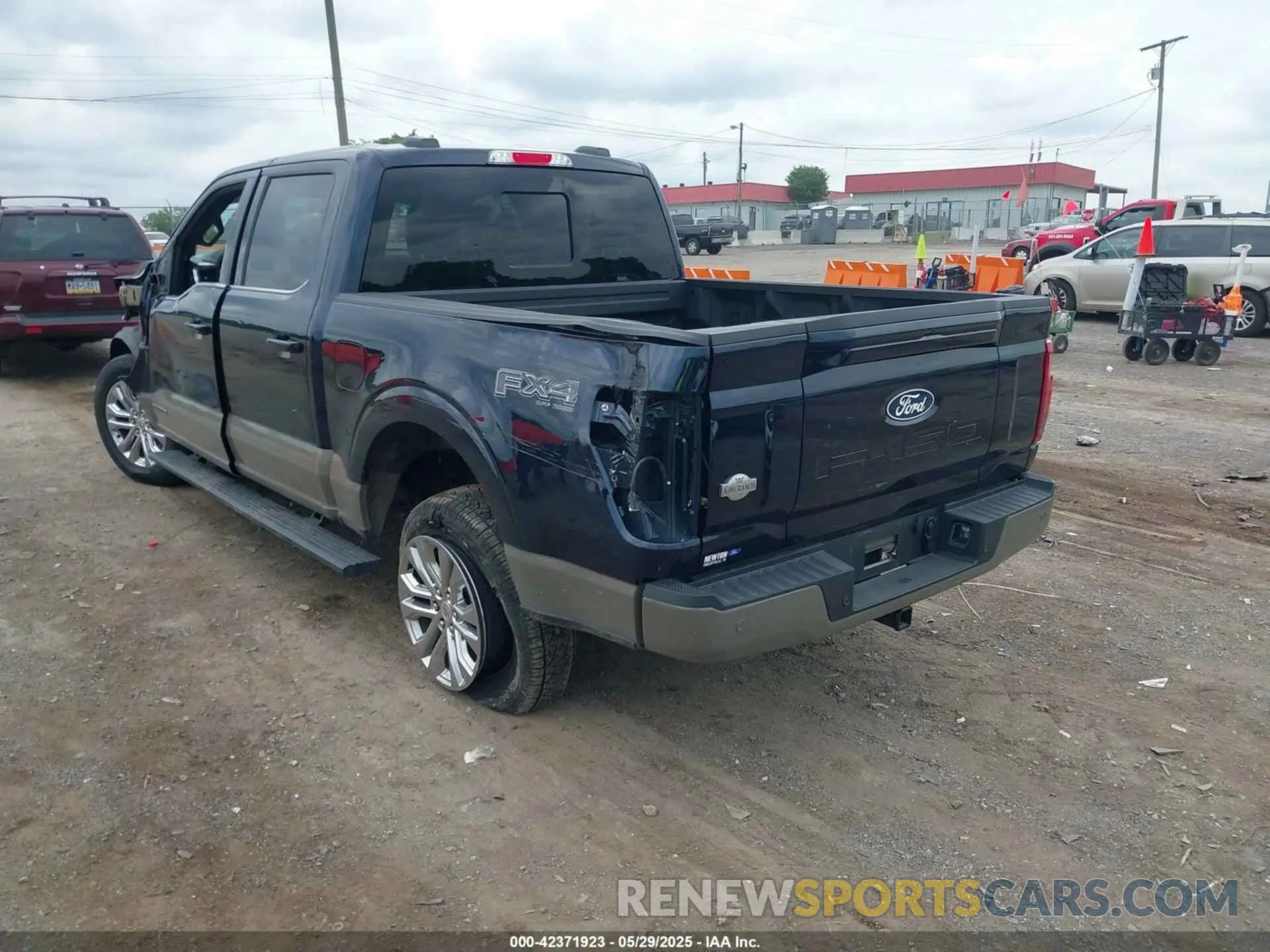 3 Фотография поврежденного автомобиля 1FTFW6LD7SFA48539 FORD F-150 2025