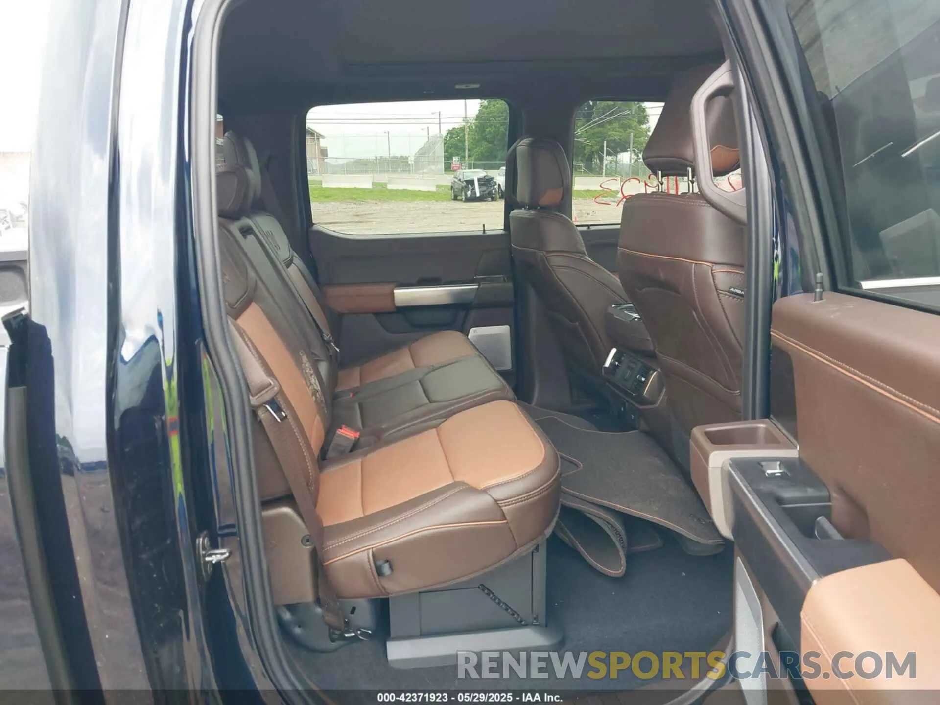 8 Фотография поврежденного автомобиля 1FTFW6LD7SFA48539 FORD F-150 2025