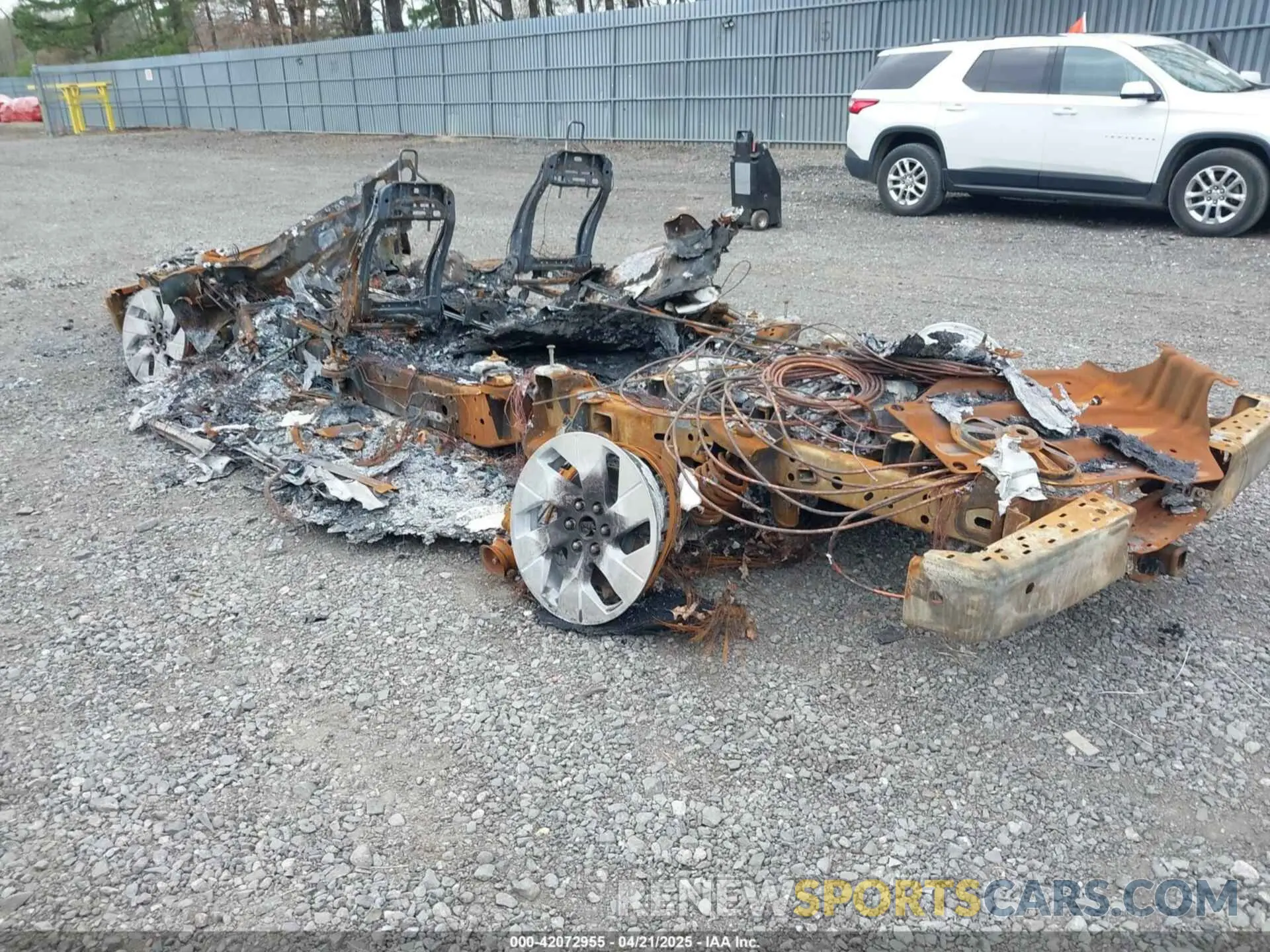 3 Фотография поврежденного автомобиля 1FT6W1EV8NWG14155 FORD F-150 LIGHTNING 2022