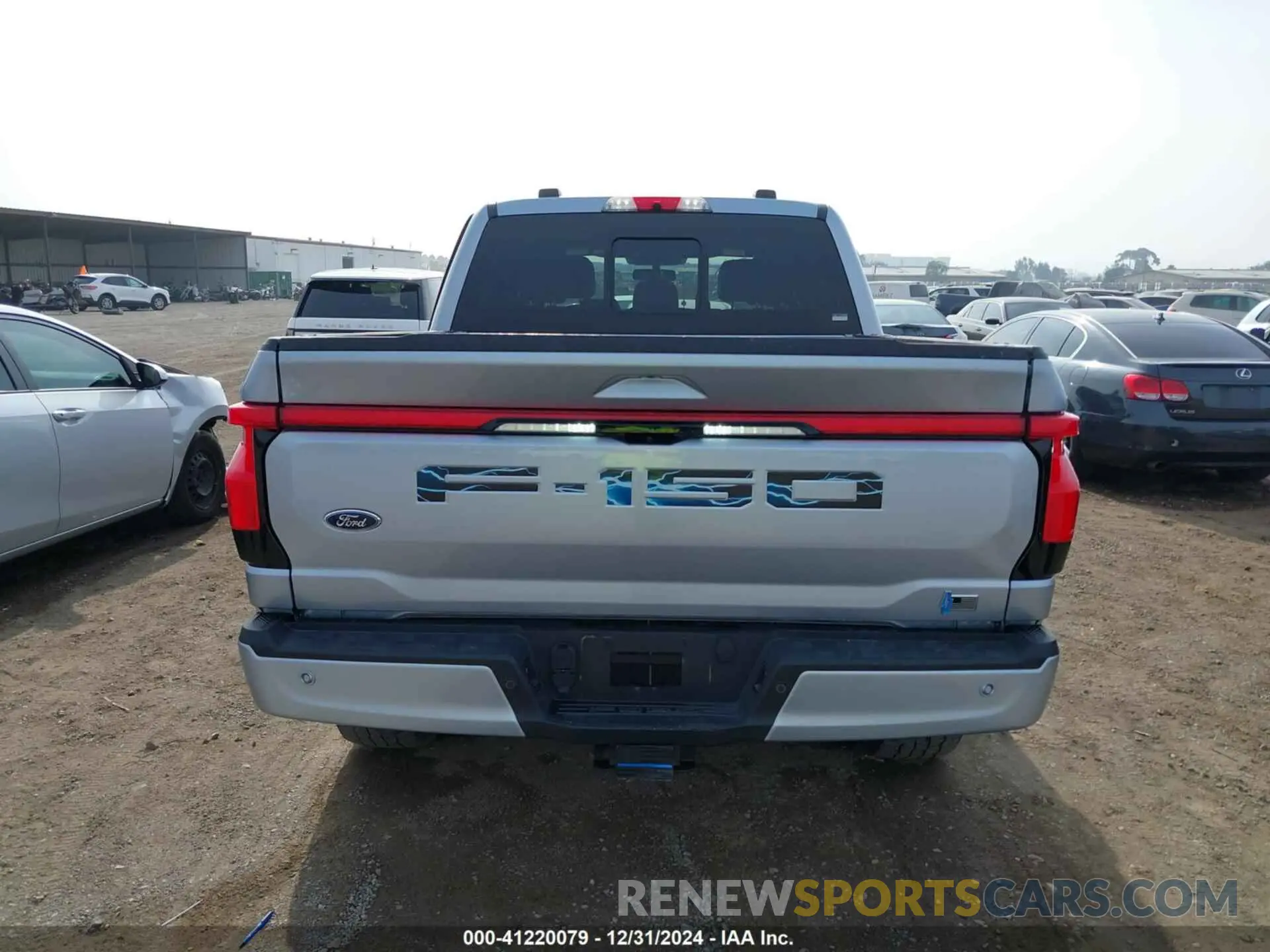 16 Photograph of a damaged car 1FTVW1EL0NWG16234 FORD F-150 LIGHTNING 2022