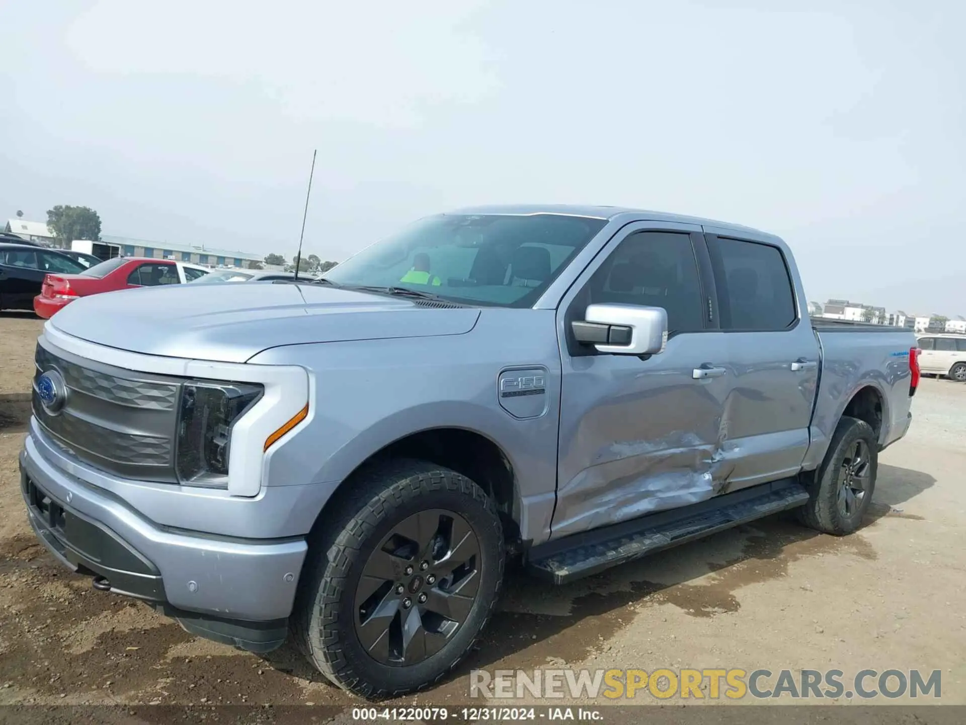 6 Photograph of a damaged car 1FTVW1EL0NWG16234 FORD F-150 LIGHTNING 2022