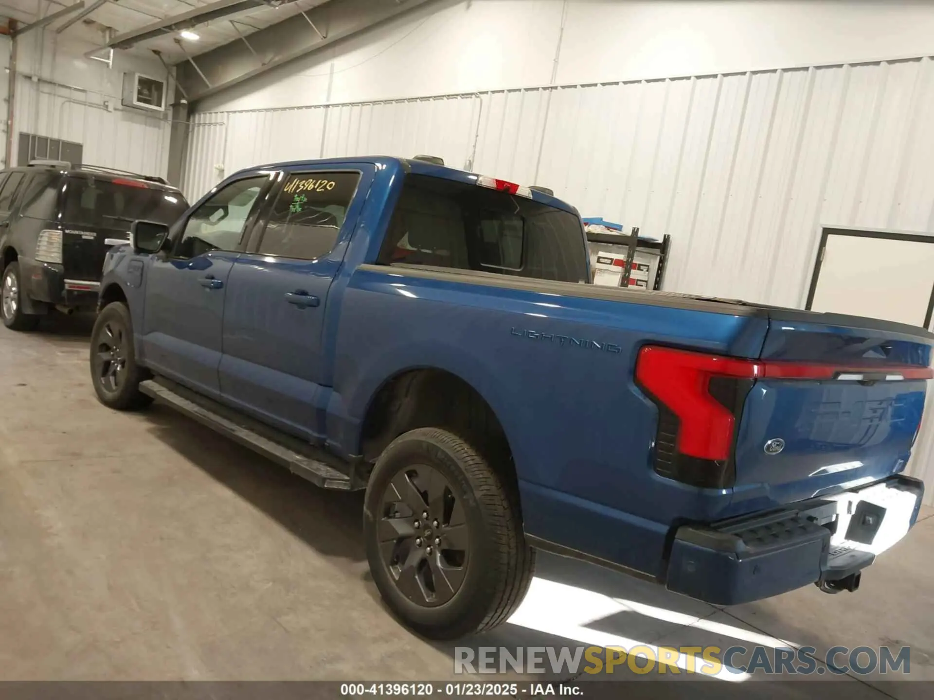3 Фотография поврежденного автомобиля 1FTVW1EL7NWG15923 FORD F-150 LIGHTNING 2022