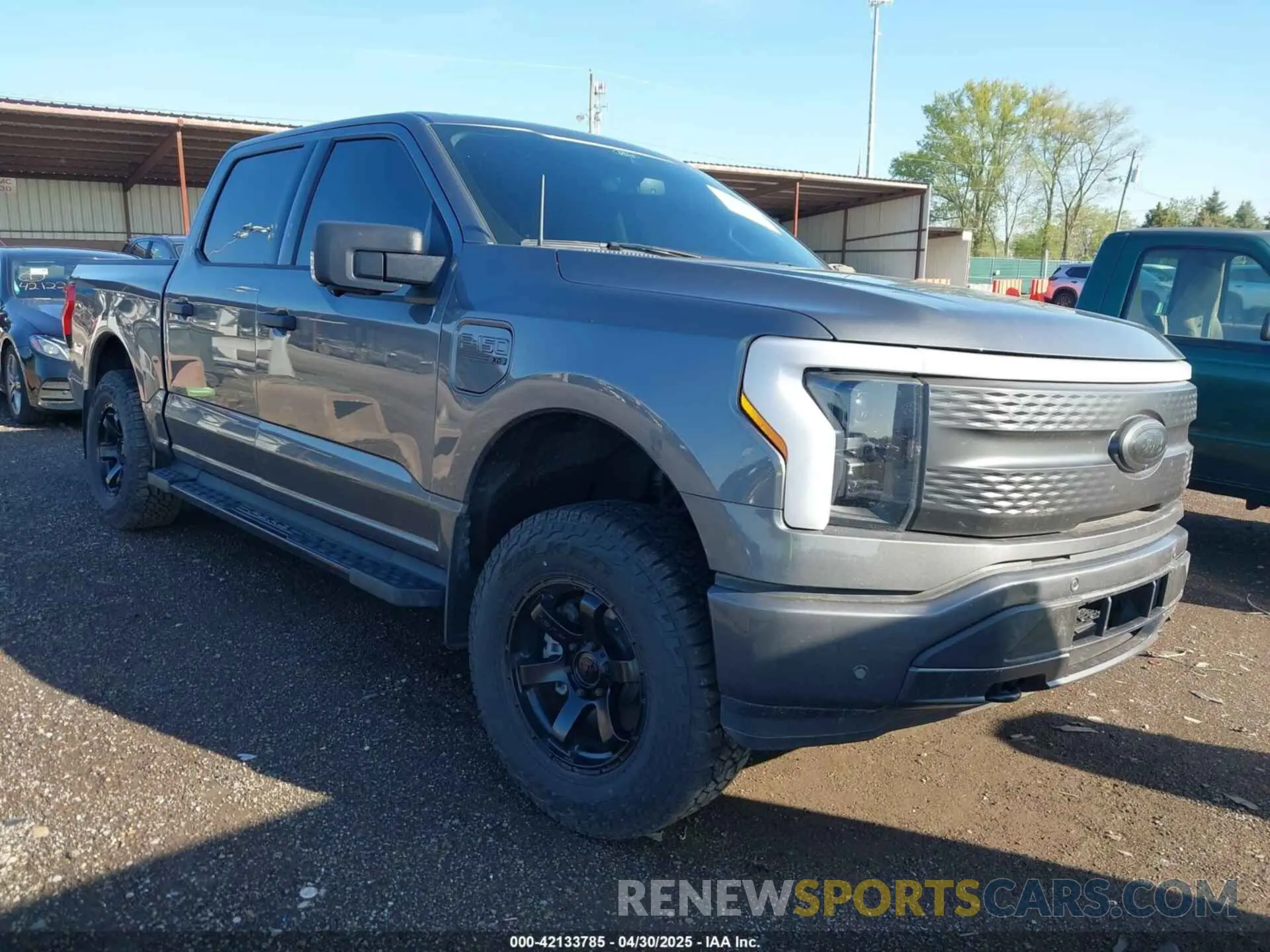 1 Photograph of a damaged car 1FTVW1EL8NWG02095 FORD F-150 LIGHTNING 2022