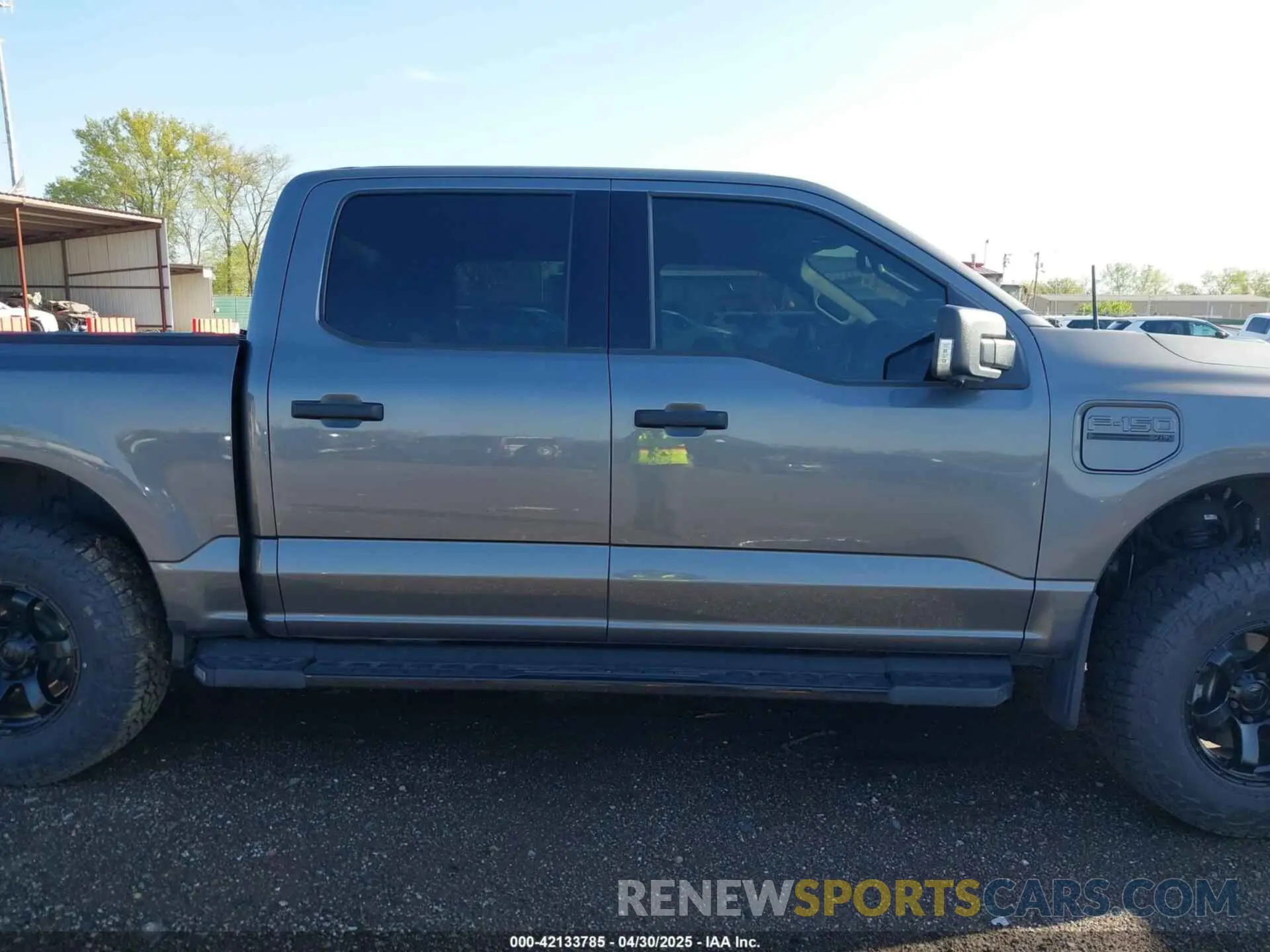 14 Photograph of a damaged car 1FTVW1EL8NWG02095 FORD F-150 LIGHTNING 2022