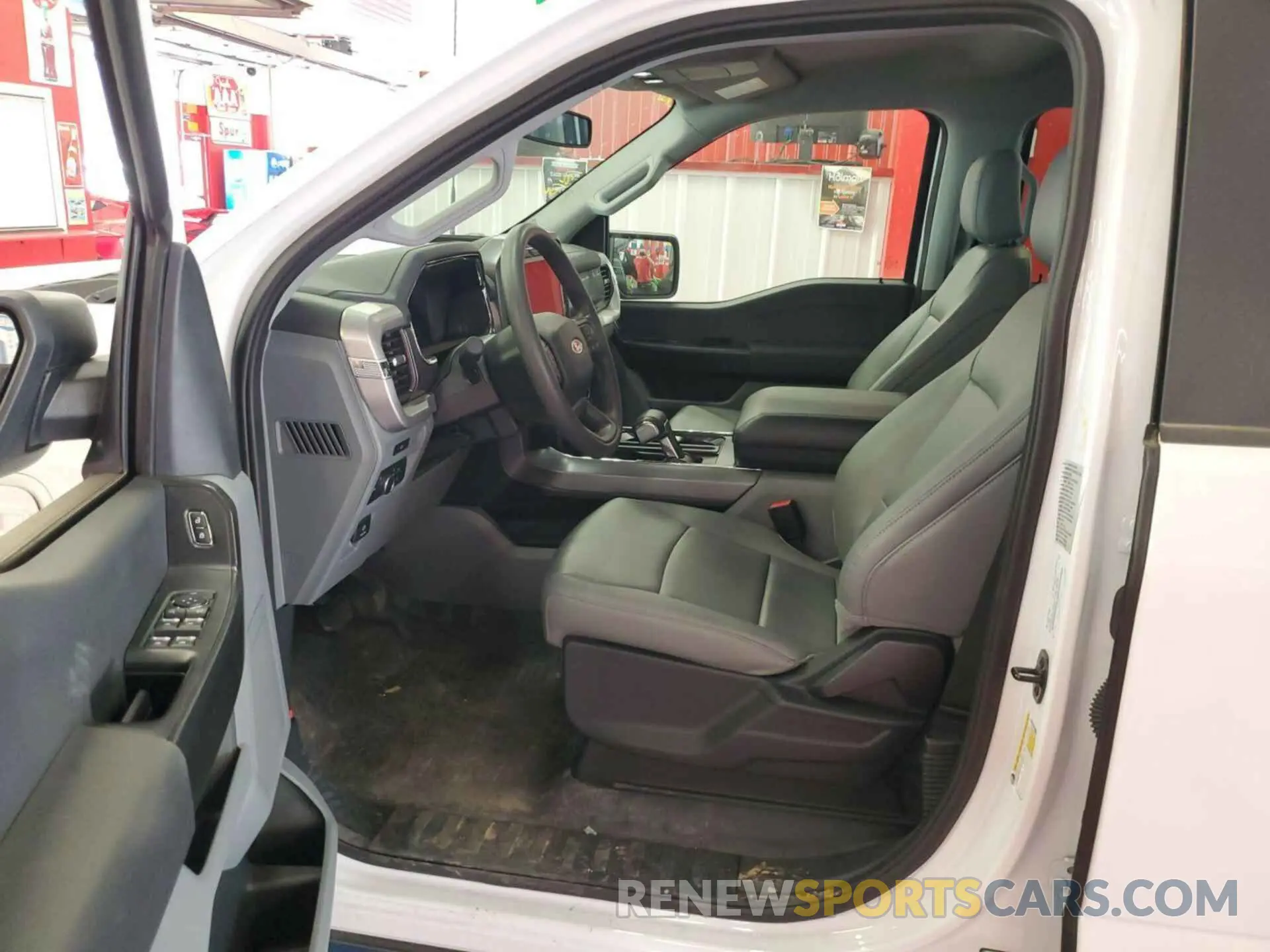 3 Photograph of a damaged car 1FTVW1ELXNWG14877 FORD F-150 LIGHTNING 2022