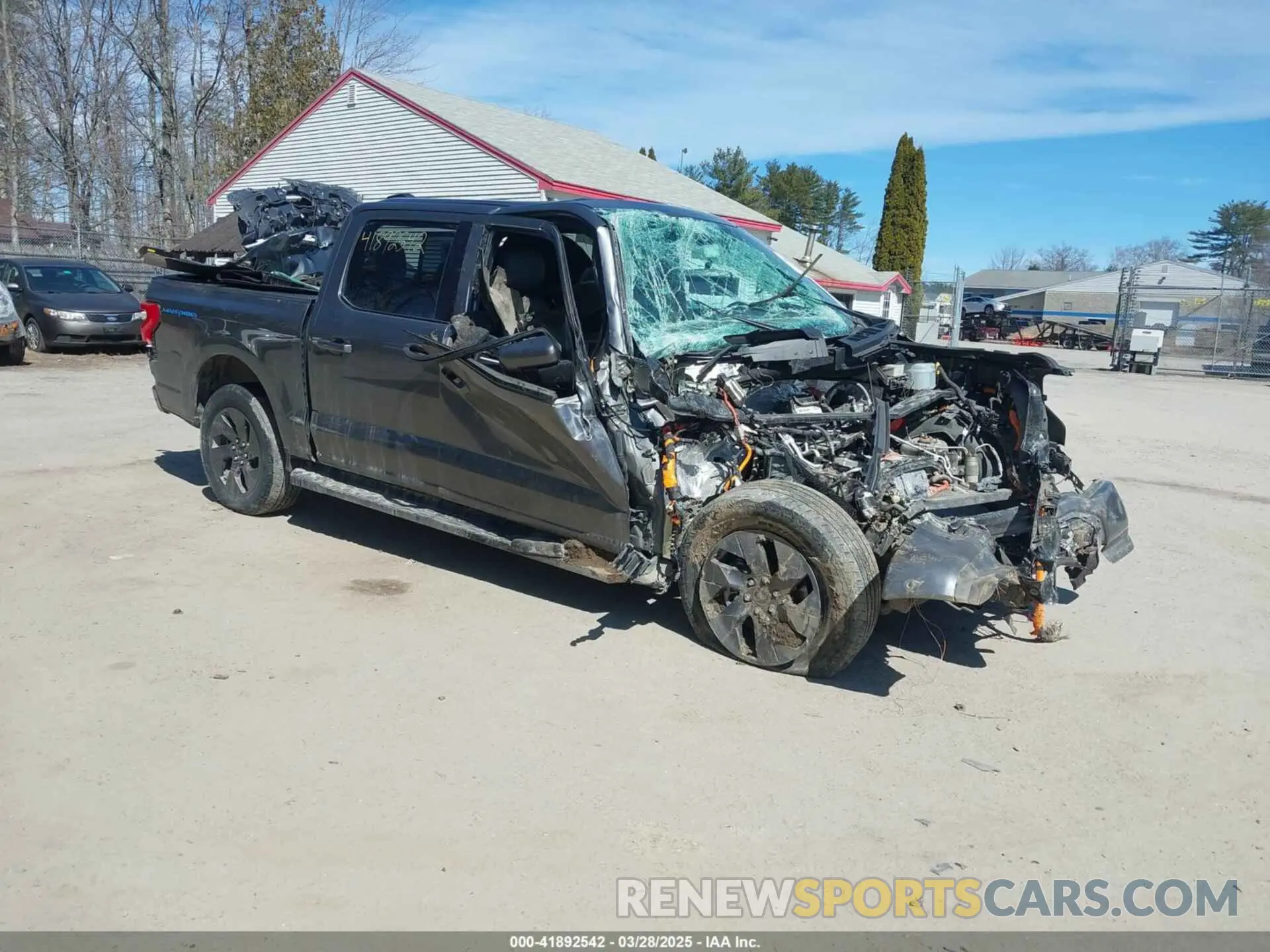 1 Фотография поврежденного автомобиля 1FTVW1EV4NWG03679 FORD F-150 LIGHTNING 2022