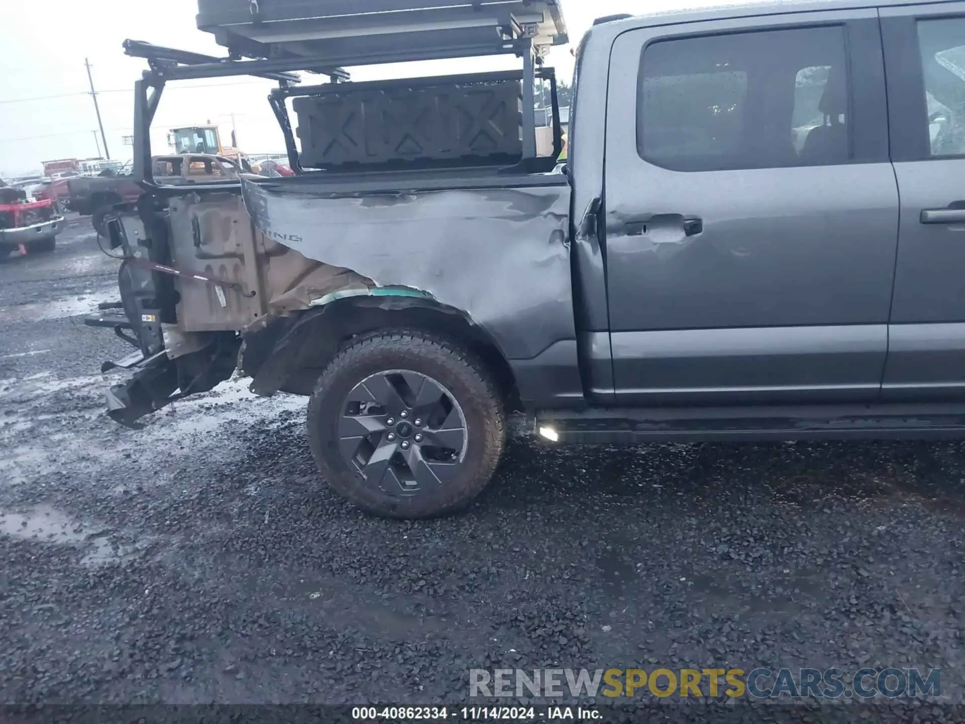 6 Фотография поврежденного автомобиля 1FT6W1EV6PWG26596 FORD F-150 LIGHTNING 2023