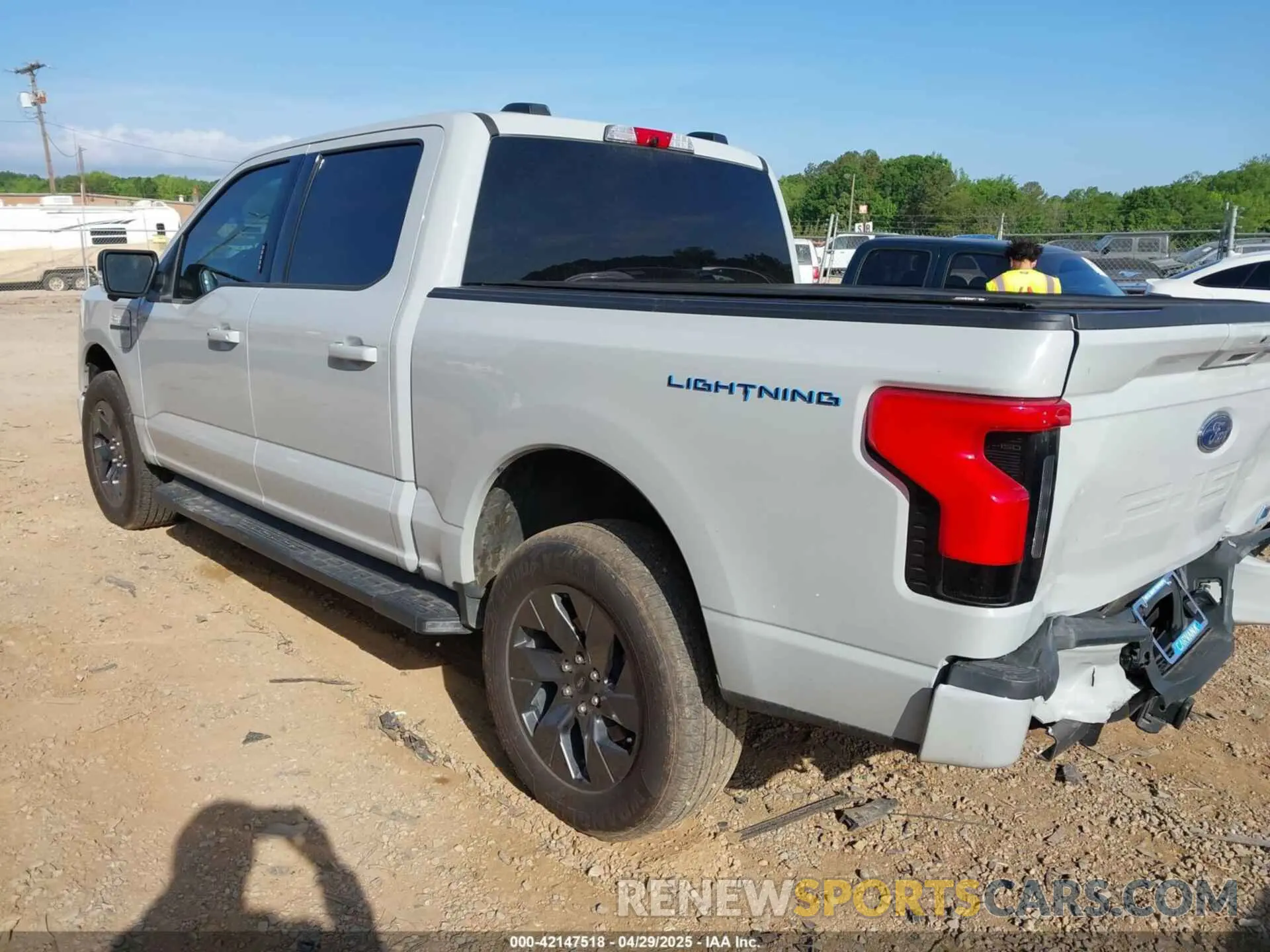 3 Photograph of a damaged car 1FT6W1EV8PWG42878 FORD F-150 LIGHTNING 2023