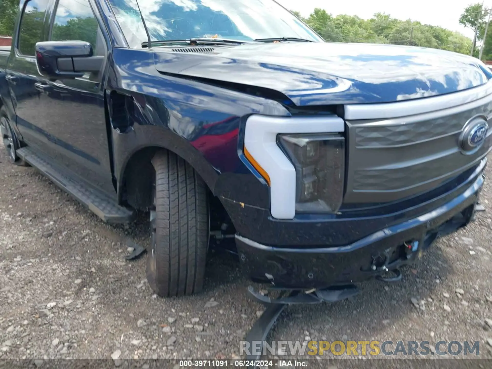 22 Photograph of a damaged car 1FT6W1EVXPWG42428 FORD F-150 LIGHTNING 2023