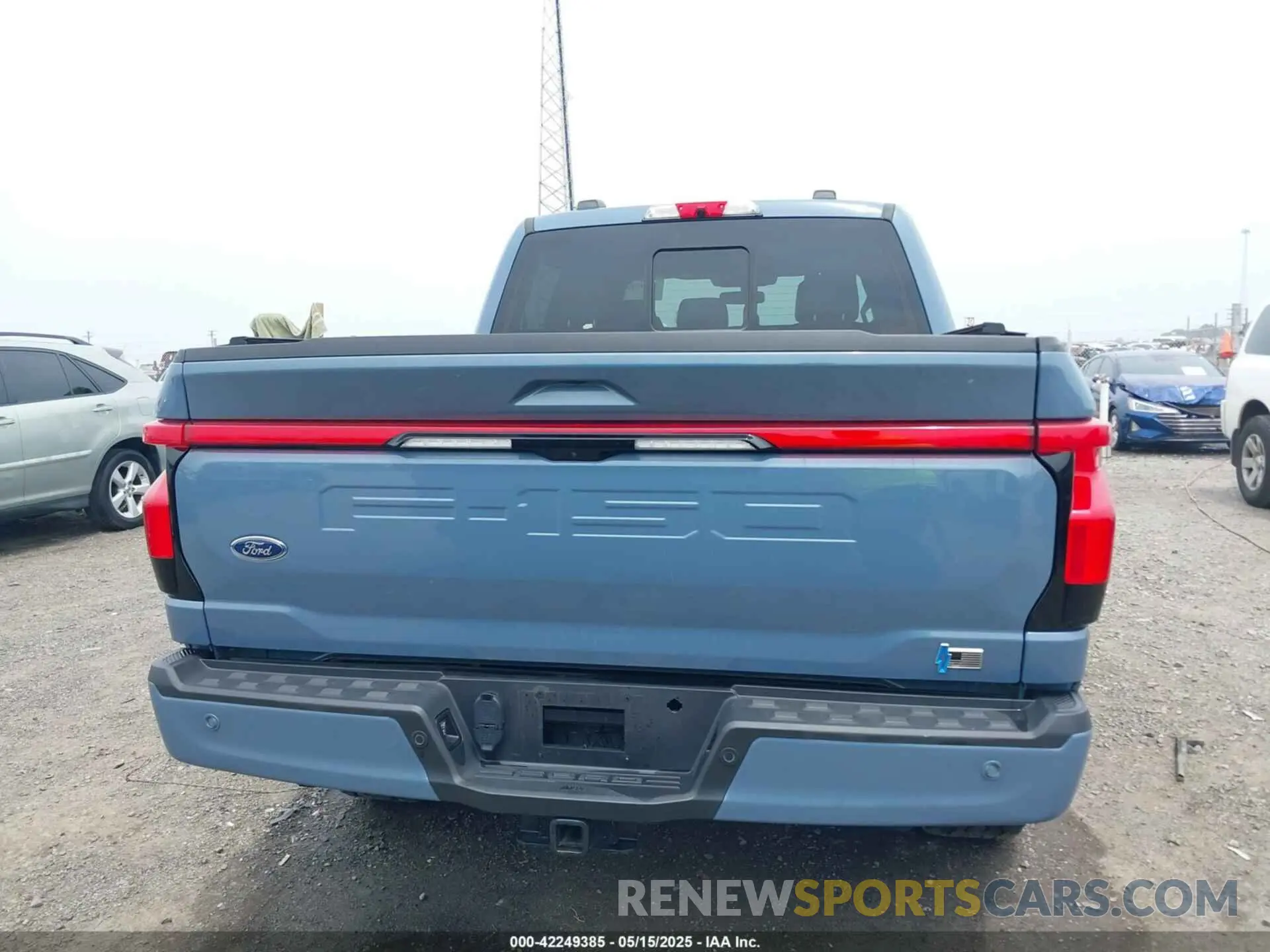 15 Photograph of a damaged car 1FT6W1EVXPWG53591 FORD F-150 LIGHTNING 2023