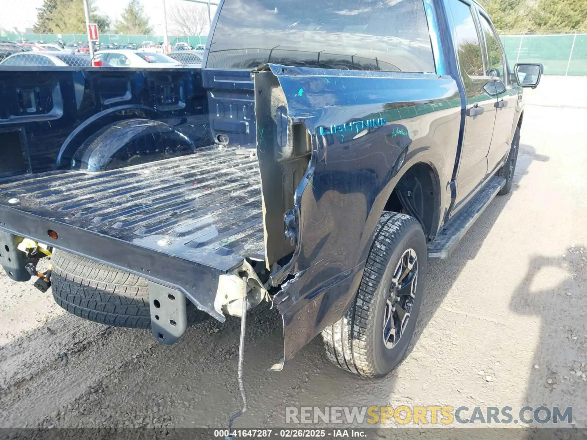 20 Фотография поврежденного автомобиля 1FTVW1EL0PWG28578 FORD F-150 LIGHTNING 2023