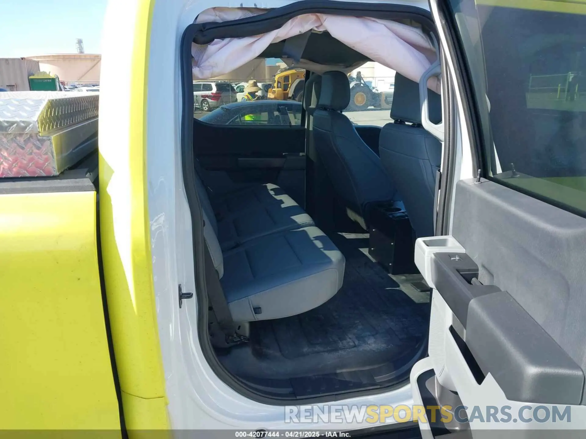 8 Фотография поврежденного автомобиля 1FTVW1EL6PWG09856 FORD F-150 LIGHTNING 2023