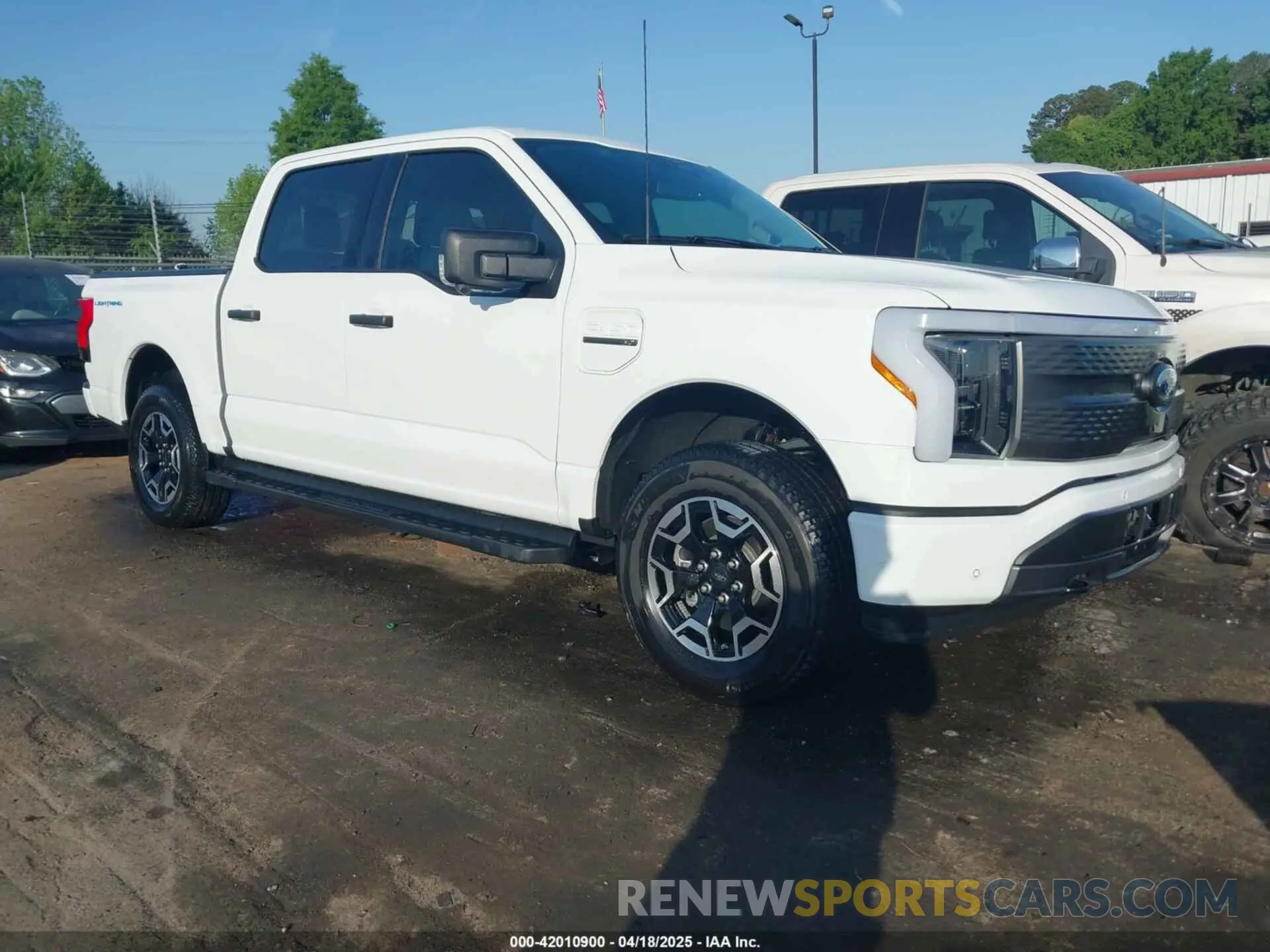 1 Photograph of a damaged car 1FTVW1EL6PWG34059 FORD F-150 LIGHTNING 2023