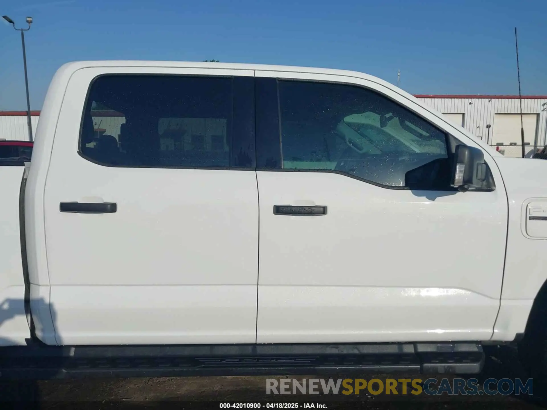 13 Photograph of a damaged car 1FTVW1EL6PWG34059 FORD F-150 LIGHTNING 2023