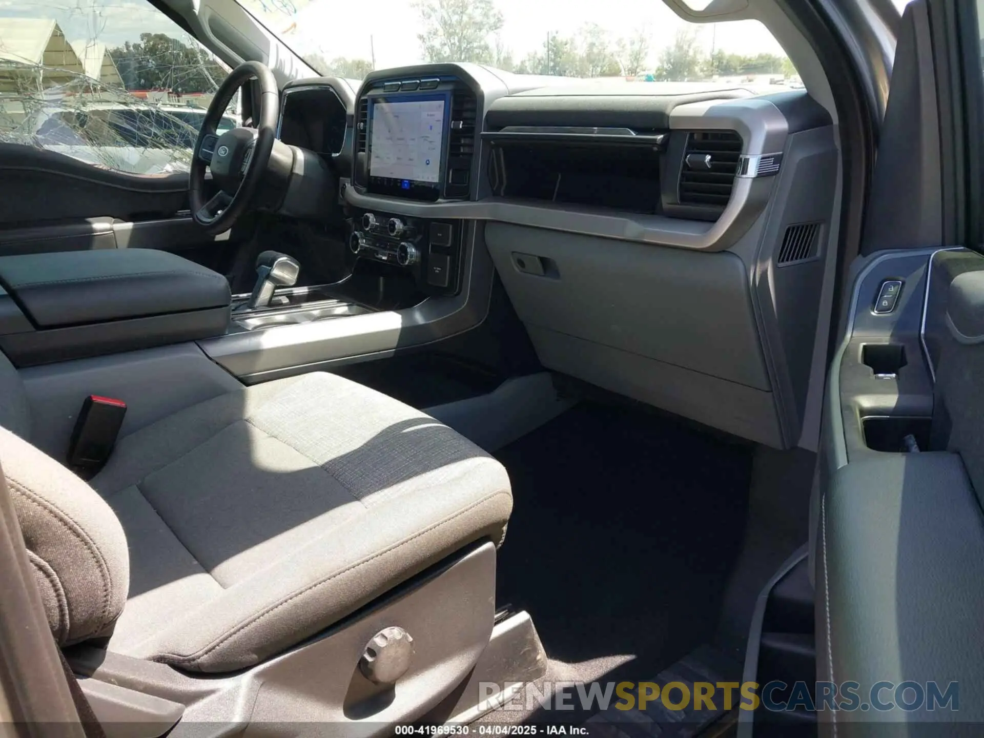 5 Фотография поврежденного автомобиля 1FTVW1ELXPWG36980 FORD F-150 LIGHTNING 2023