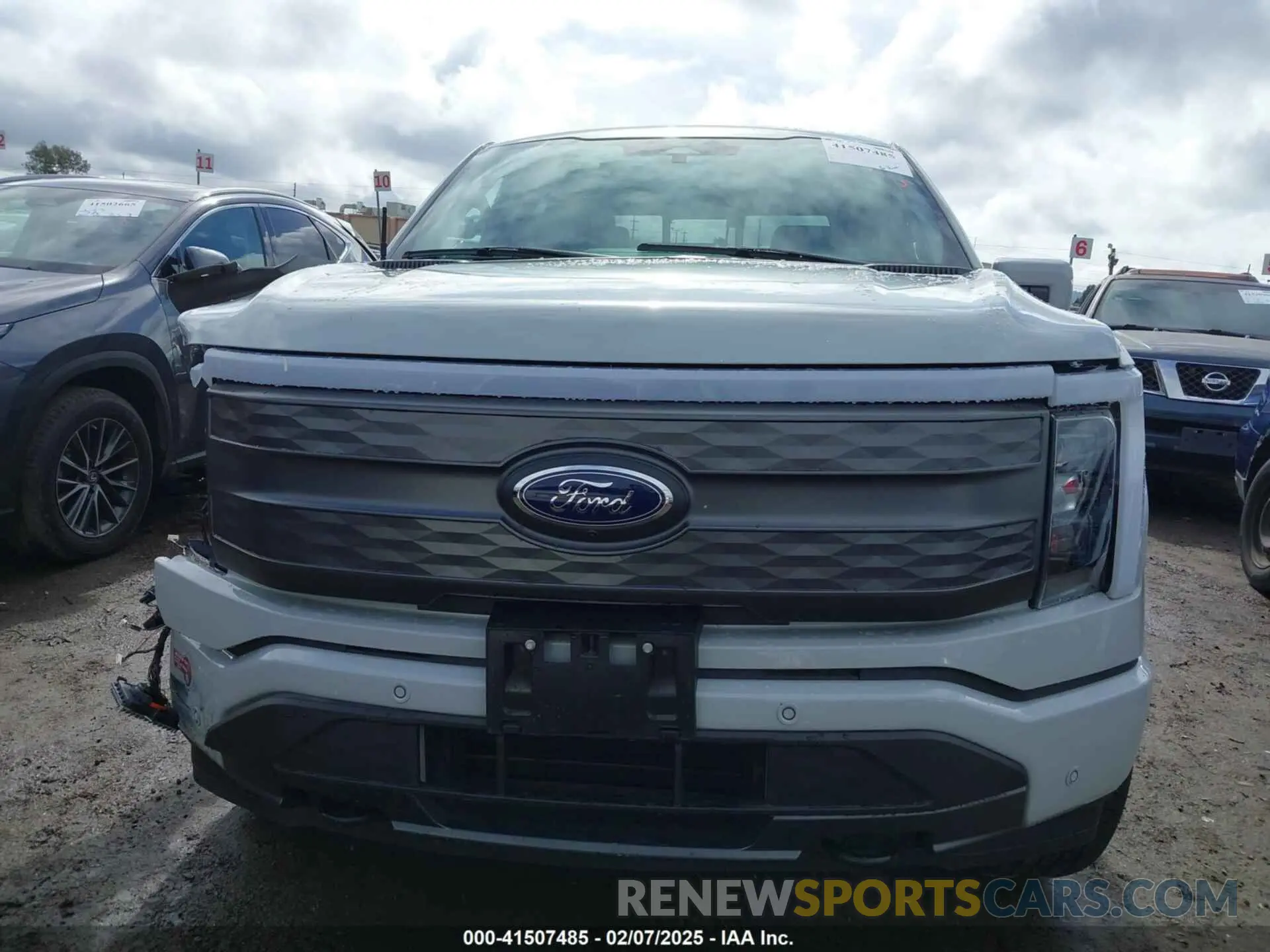 13 Фотография поврежденного автомобиля 1FTVW1EV3PWG60491 FORD F-150 LIGHTNING 2023