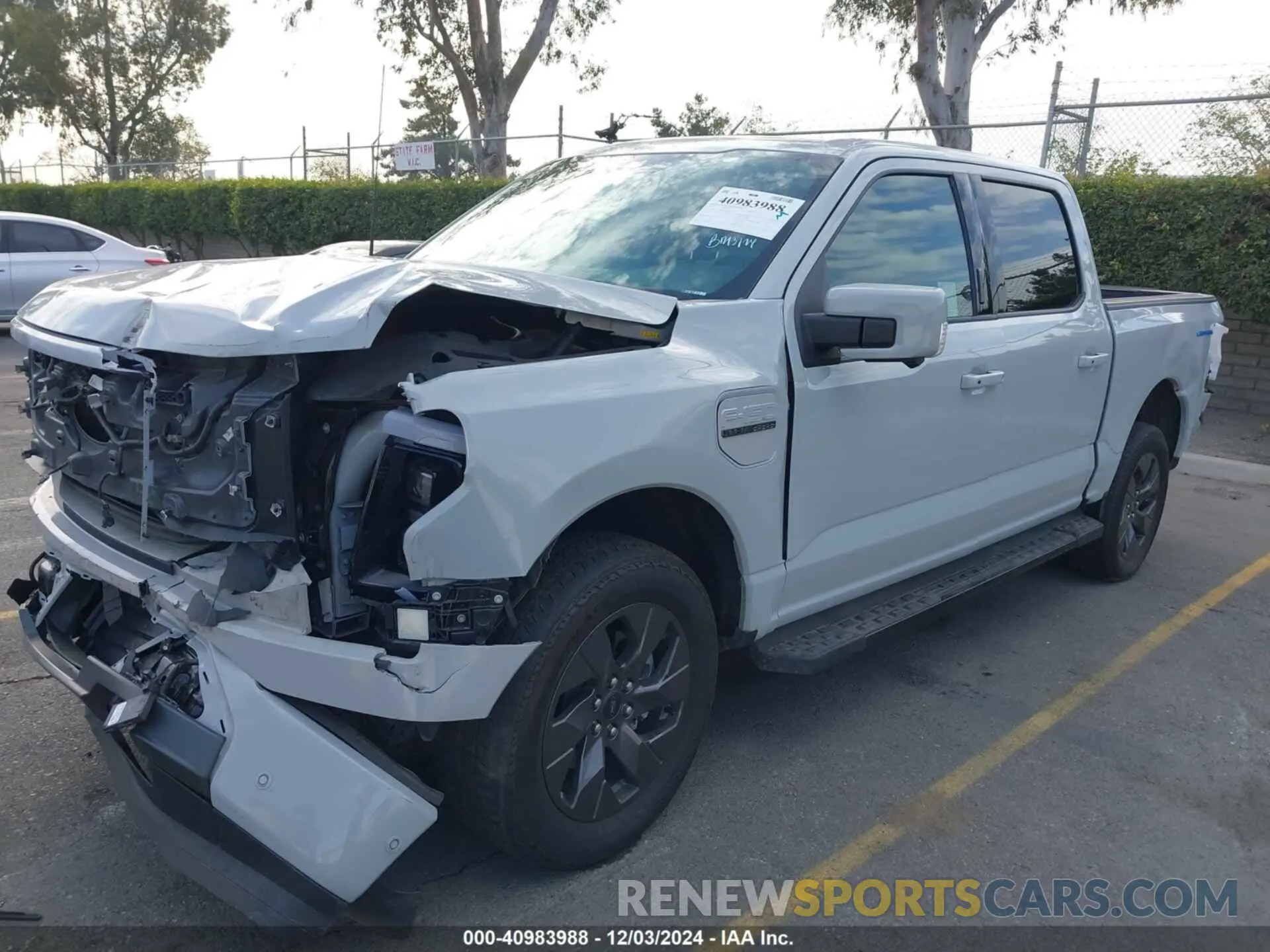 2 Photograph of a damaged car 1FTVW1EV6PWG10099 FORD F-150 LIGHTNING 2023