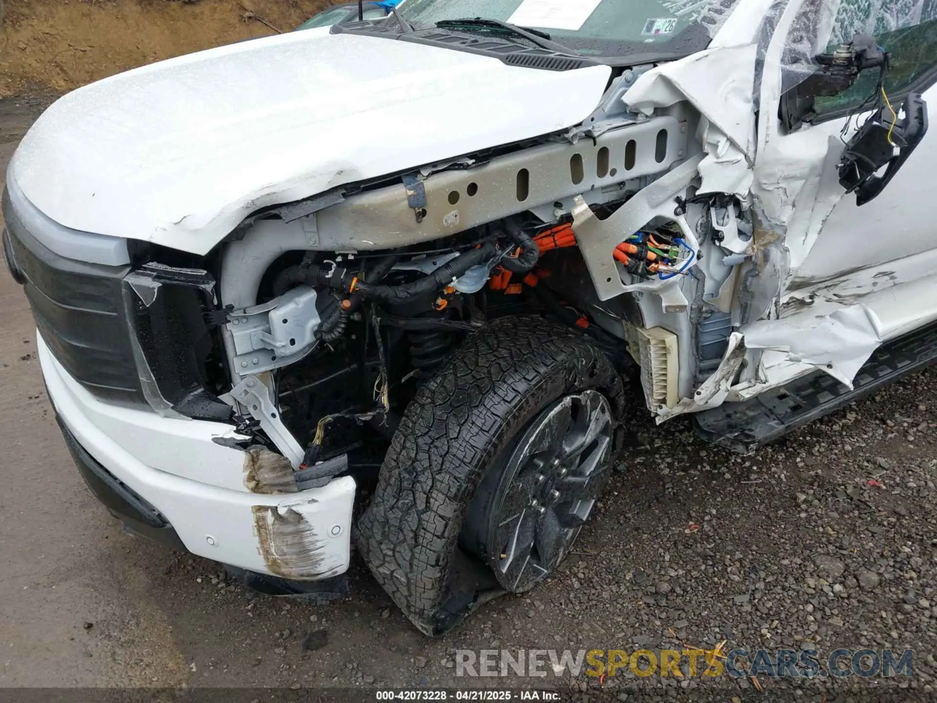 6 Фотография поврежденного автомобиля 1FTVW1EVXPWG27360 FORD F-150 LIGHTNING 2023