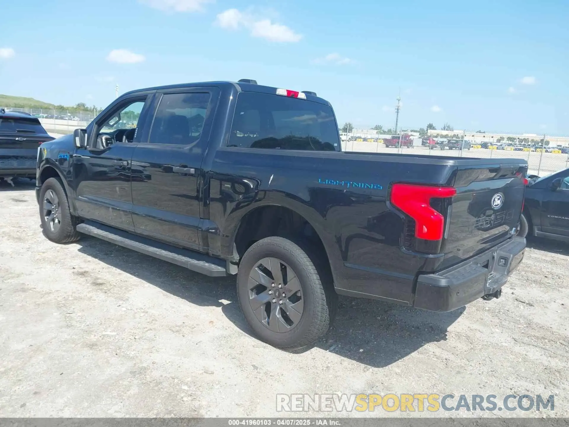 3 Photograph of a damaged car 1FTVW3LK8RWG20320 FORD F-150 LIGHTNING 2024