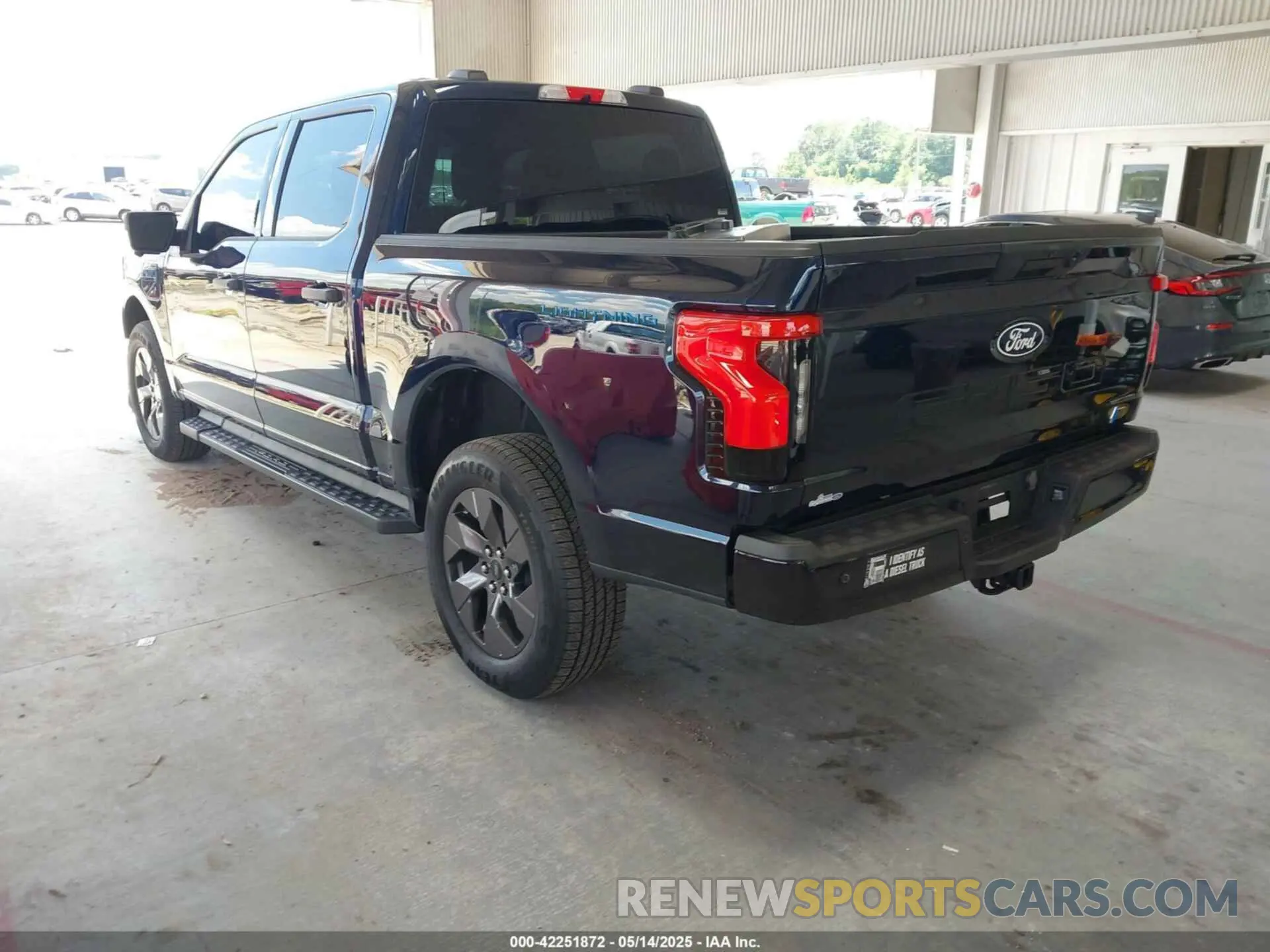 3 Photograph of a damaged car 1FTVW3LK9RWG08466 FORD F-150 LIGHTNING 2024