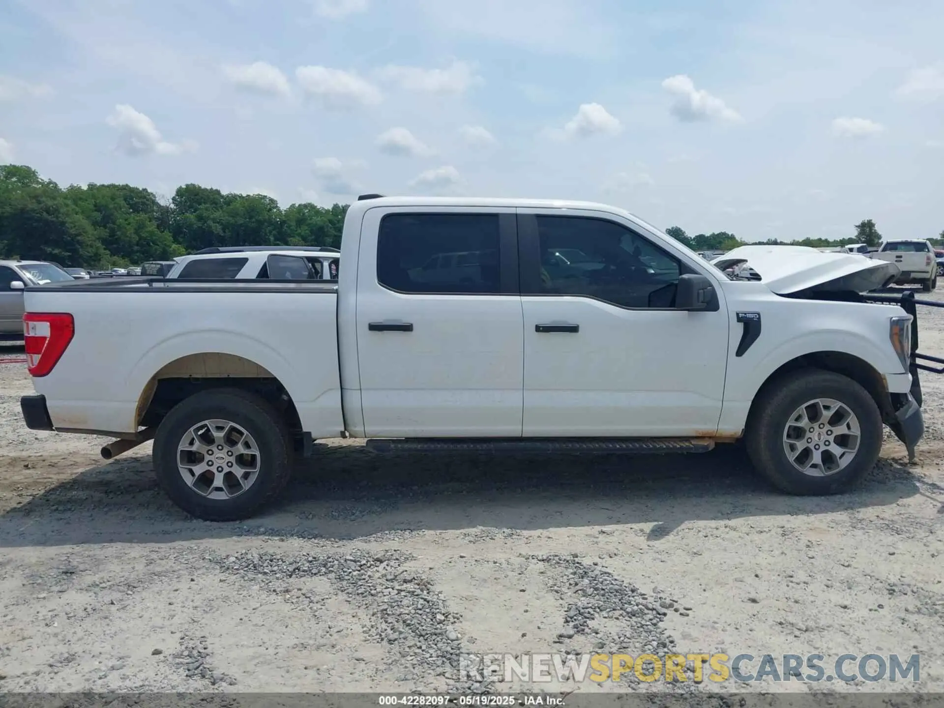 13 Photograph of a damaged car 1FTFW1P82PKD22518 FORD F-150 POLICE RESPONDER 2023