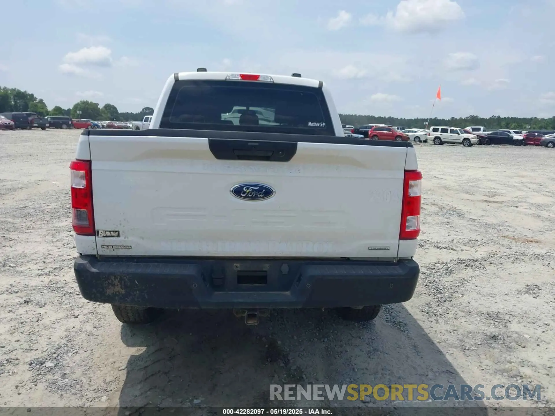 16 Photograph of a damaged car 1FTFW1P82PKD22518 FORD F-150 POLICE RESPONDER 2023
