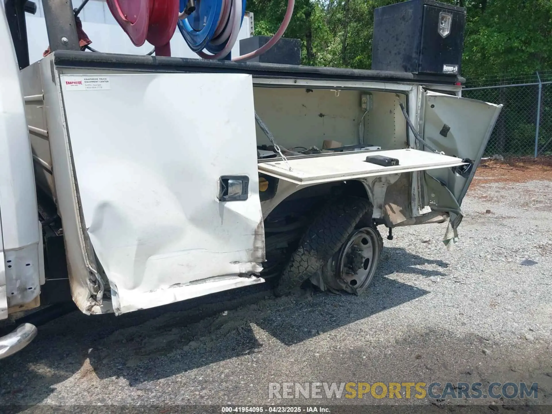 6 Фотография поврежденного автомобиля 1FD7W2B6XKEF85326 FORD F-250 2019