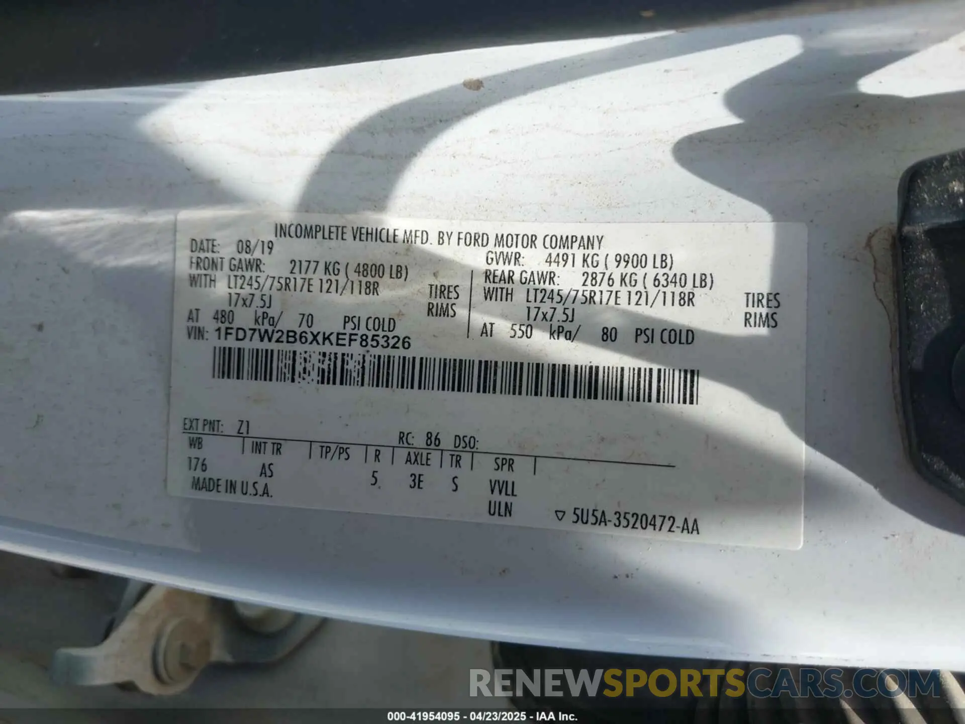 9 Фотография поврежденного автомобиля 1FD7W2B6XKEF85326 FORD F-250 2019