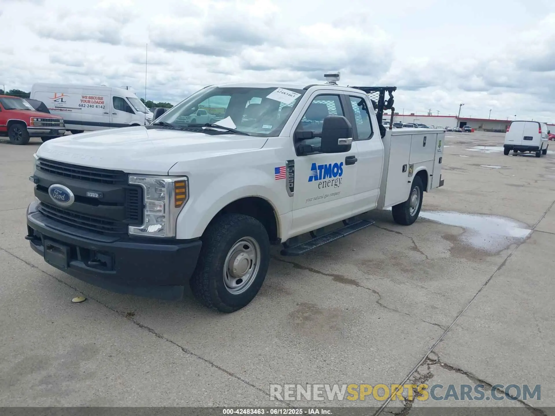 2 Photograph of a damaged car 1FD7X2A68KEE68410 FORD F-250 2019