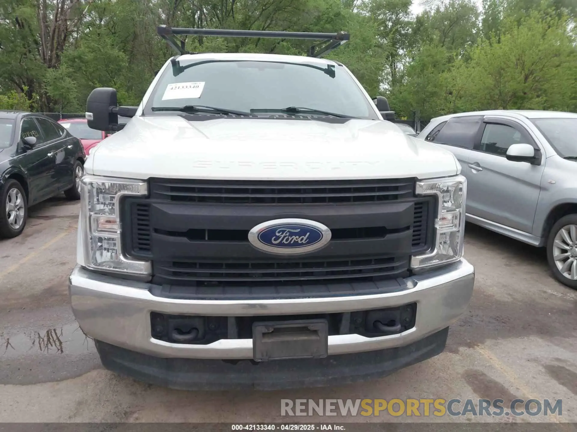 12 Photograph of a damaged car 1FD7X2B60KEC25009 FORD F-250 2019