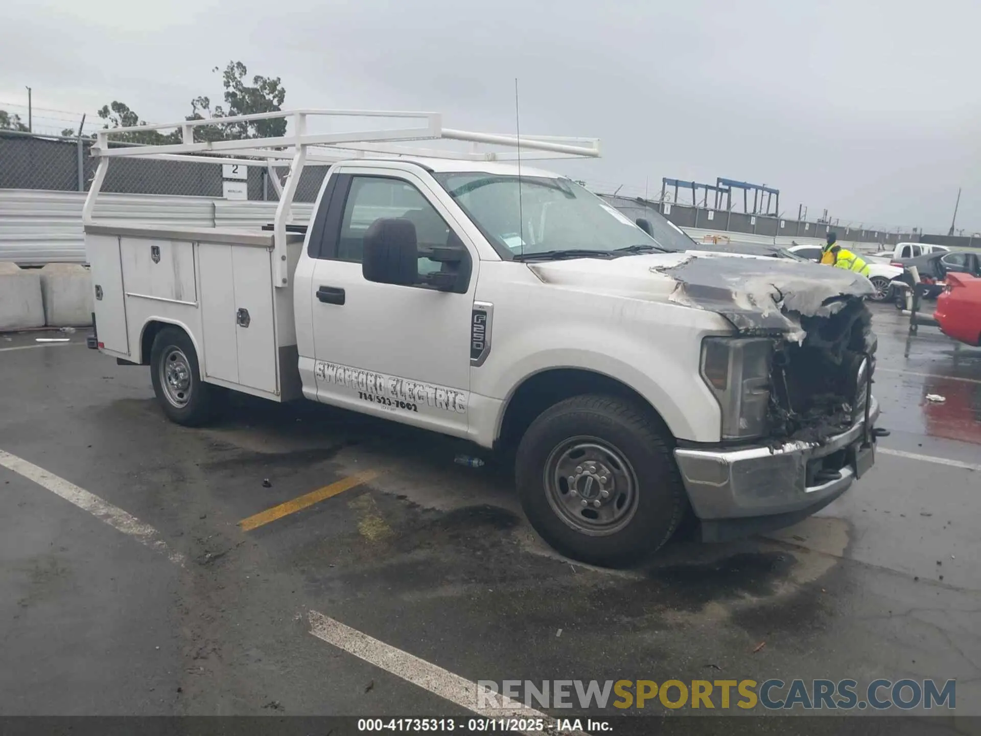 1 Фотография поврежденного автомобиля 1FDBF2A60KEC36428 FORD F-250 2019