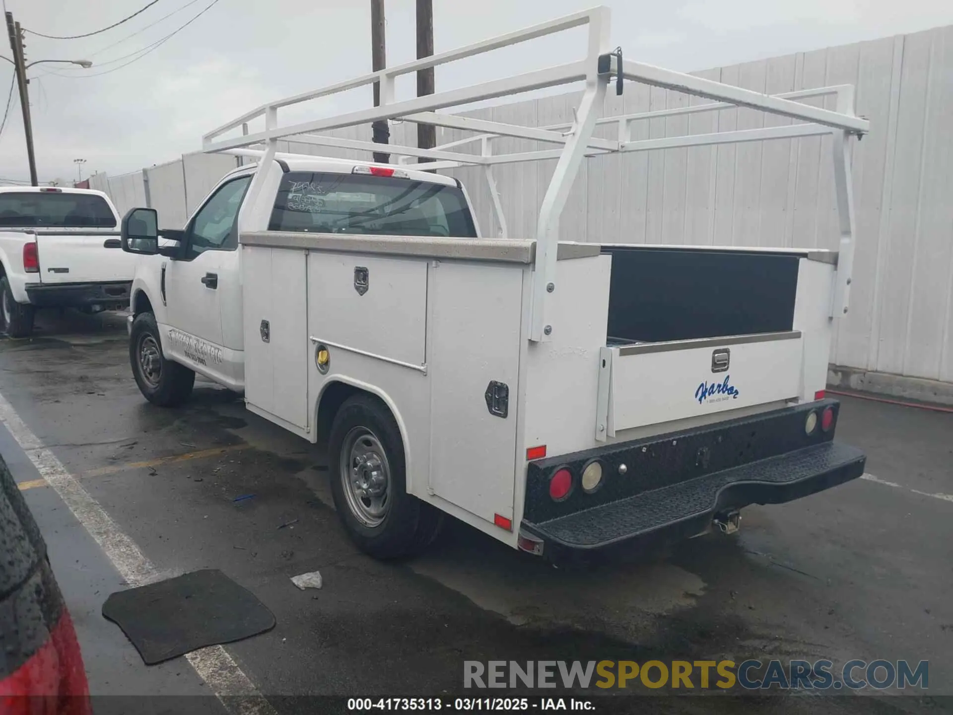 3 Фотография поврежденного автомобиля 1FDBF2A60KEC36428 FORD F-250 2019