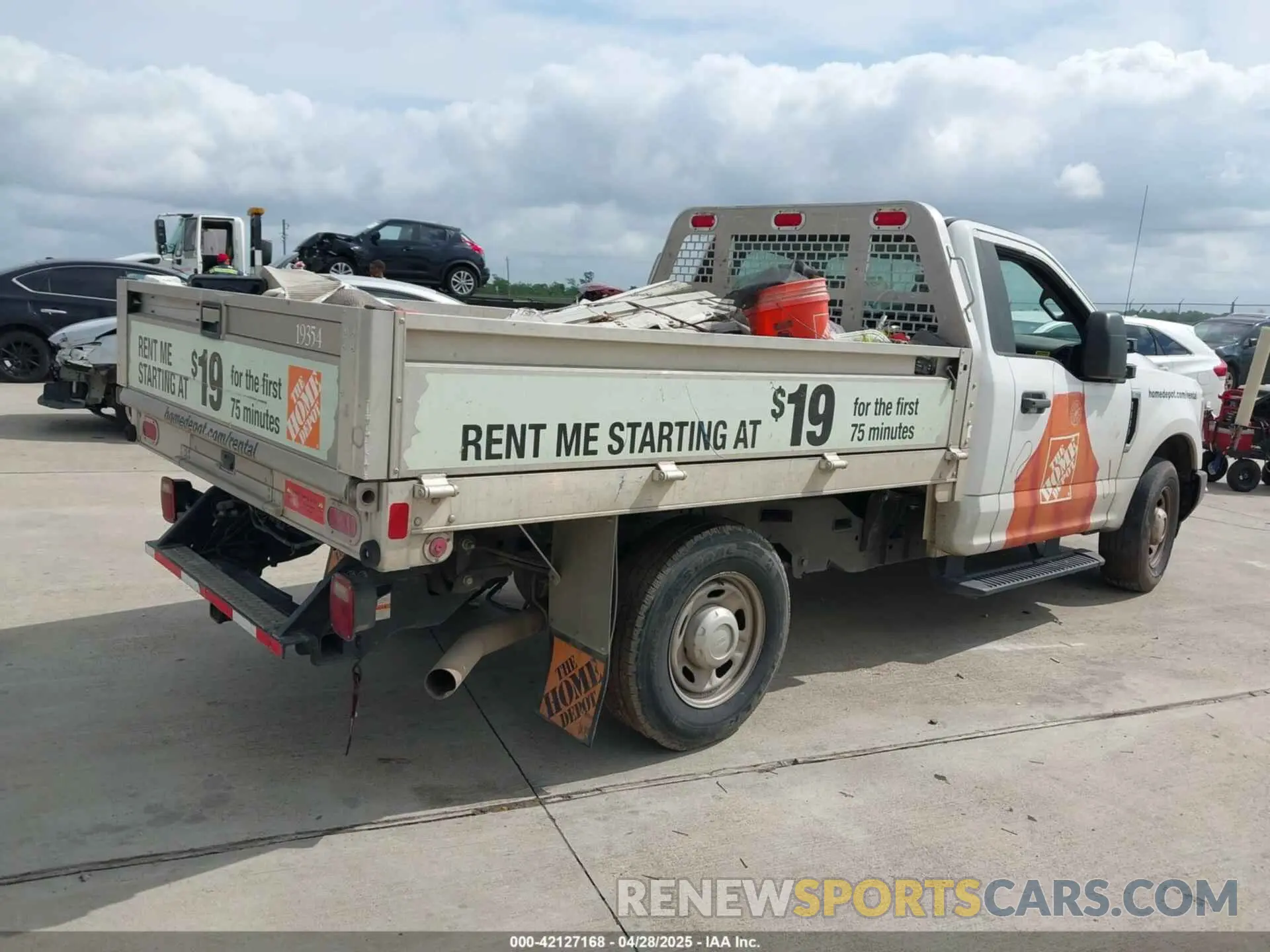 4 Photograph of a damaged car 1FDBF2A69KED44630 FORD F-250 2019