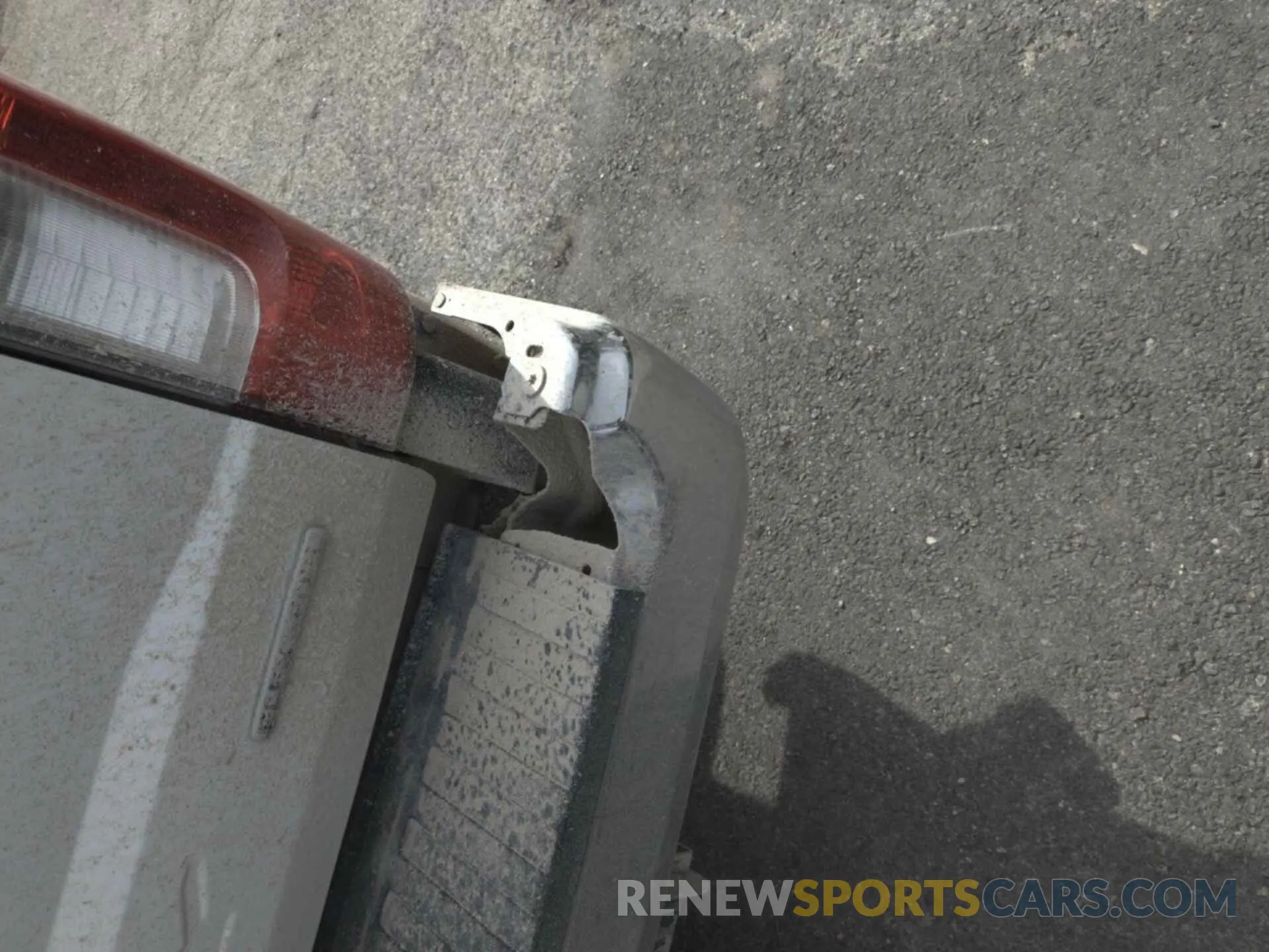 29 Photograph of a damaged car 1FT7W2A6XKEE58730 FORD F-250 2019