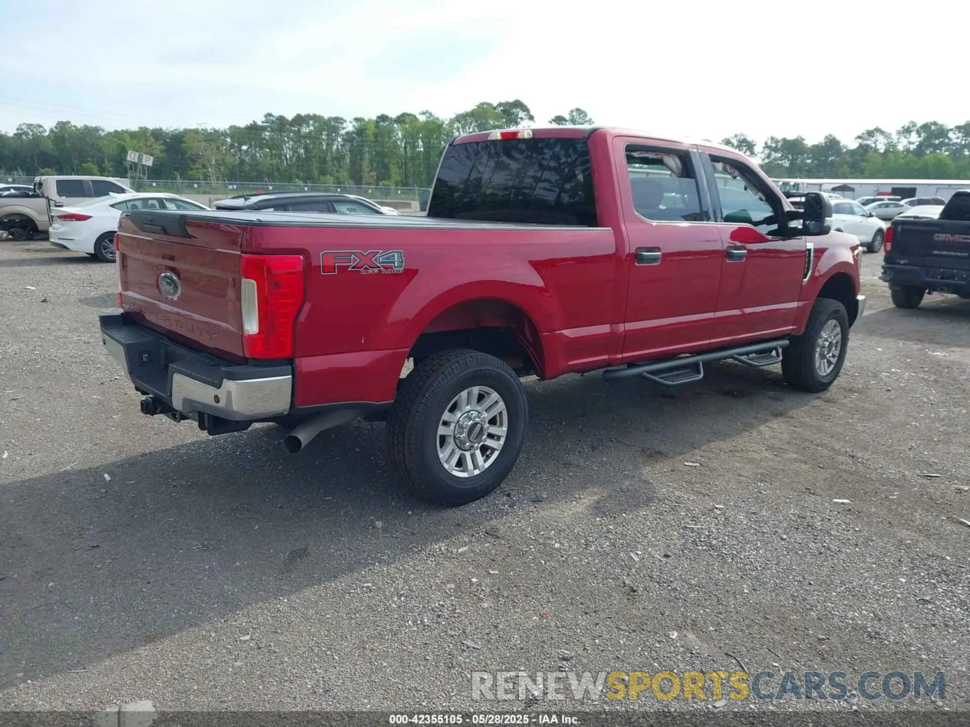 4 Photograph of a damaged car 1FT7W2B60KEC57384 FORD F-250 2019