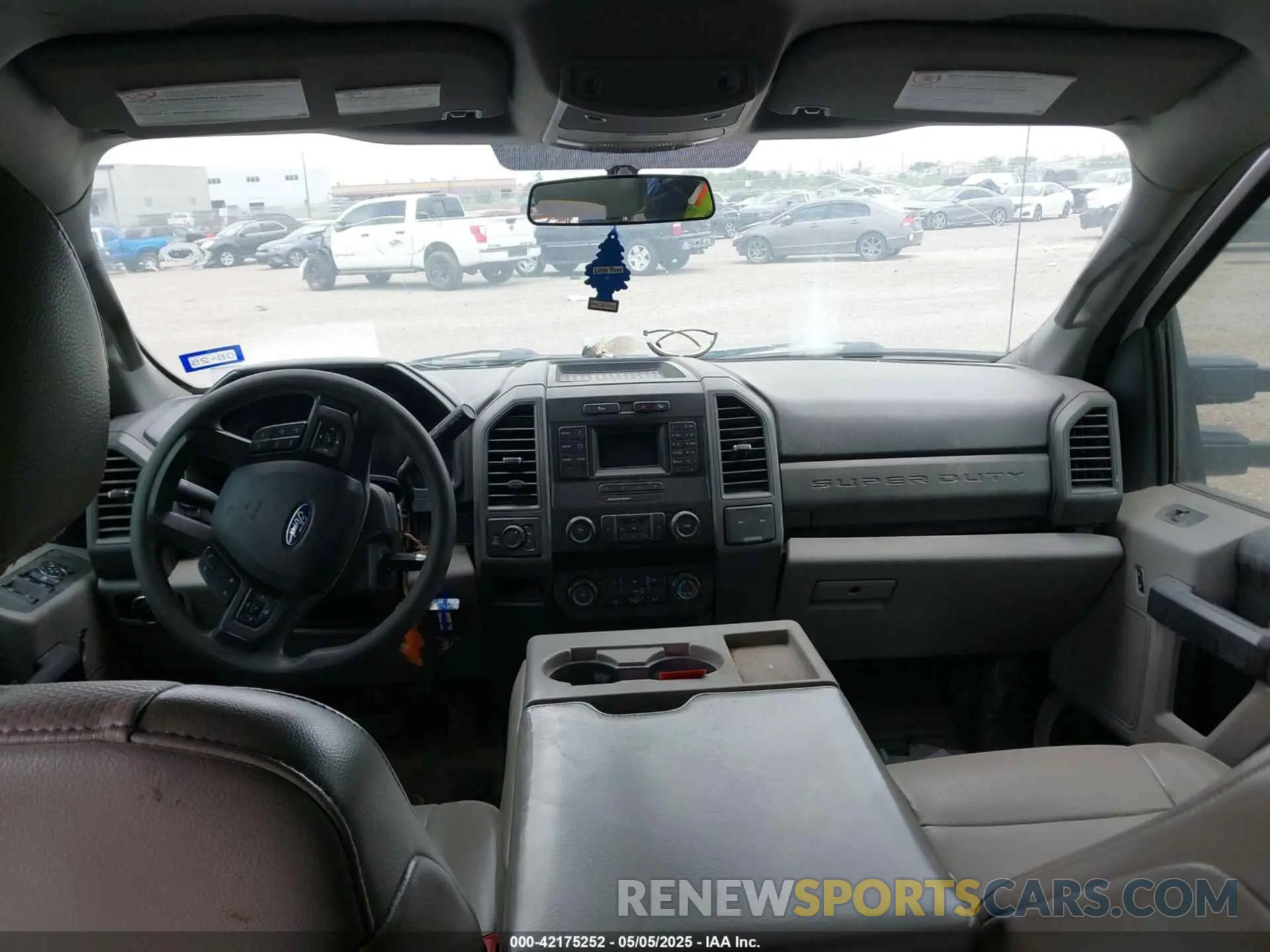5 Photograph of a damaged car 1FT7W2B60KED14800 FORD F-250 2019