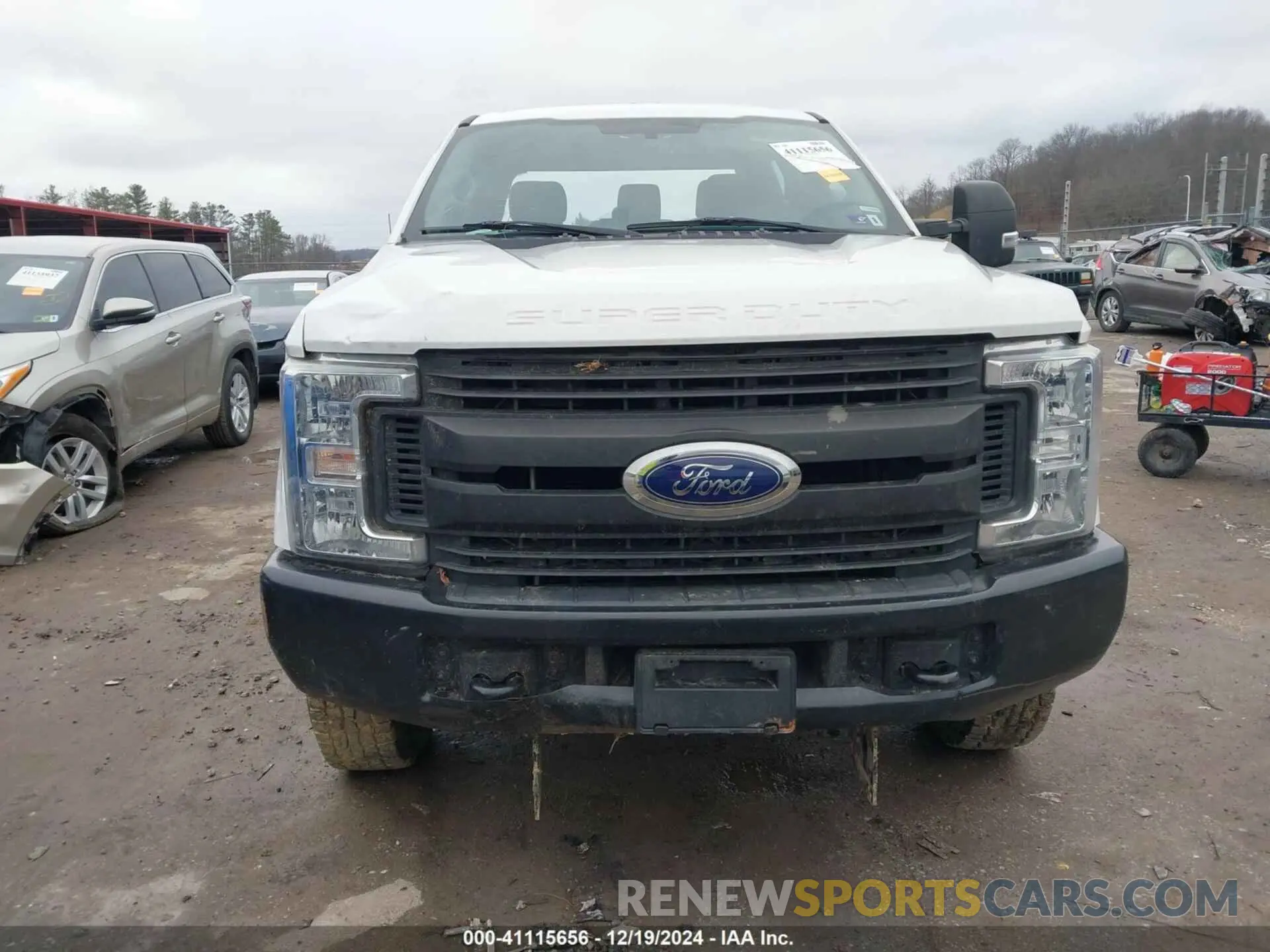 12 Фотография поврежденного автомобиля 1FT7W2B60KEE72179 FORD F-250 2019