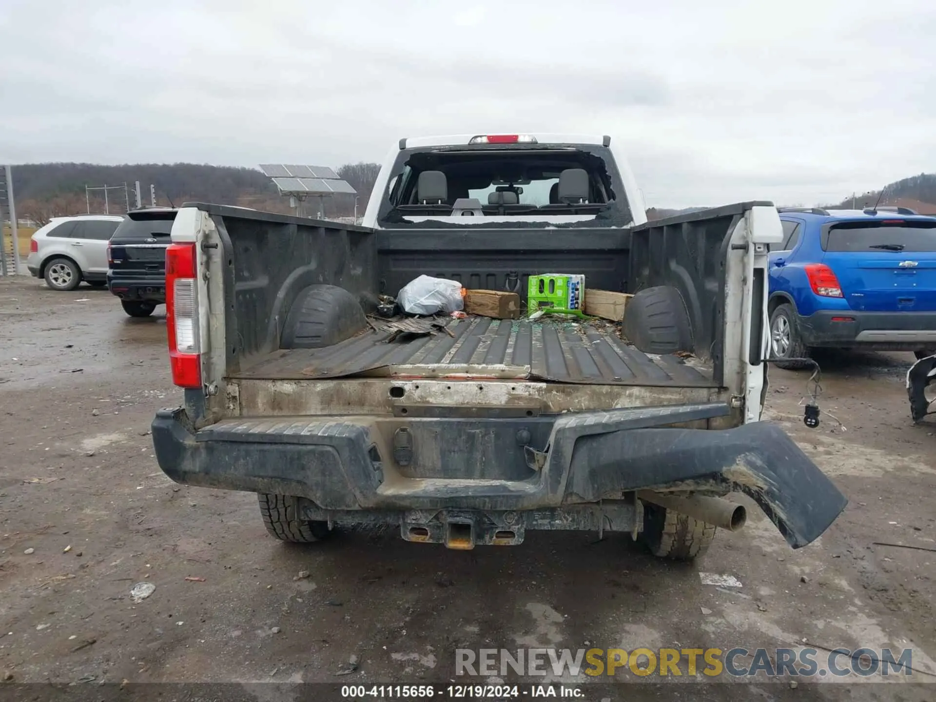16 Фотография поврежденного автомобиля 1FT7W2B60KEE72179 FORD F-250 2019
