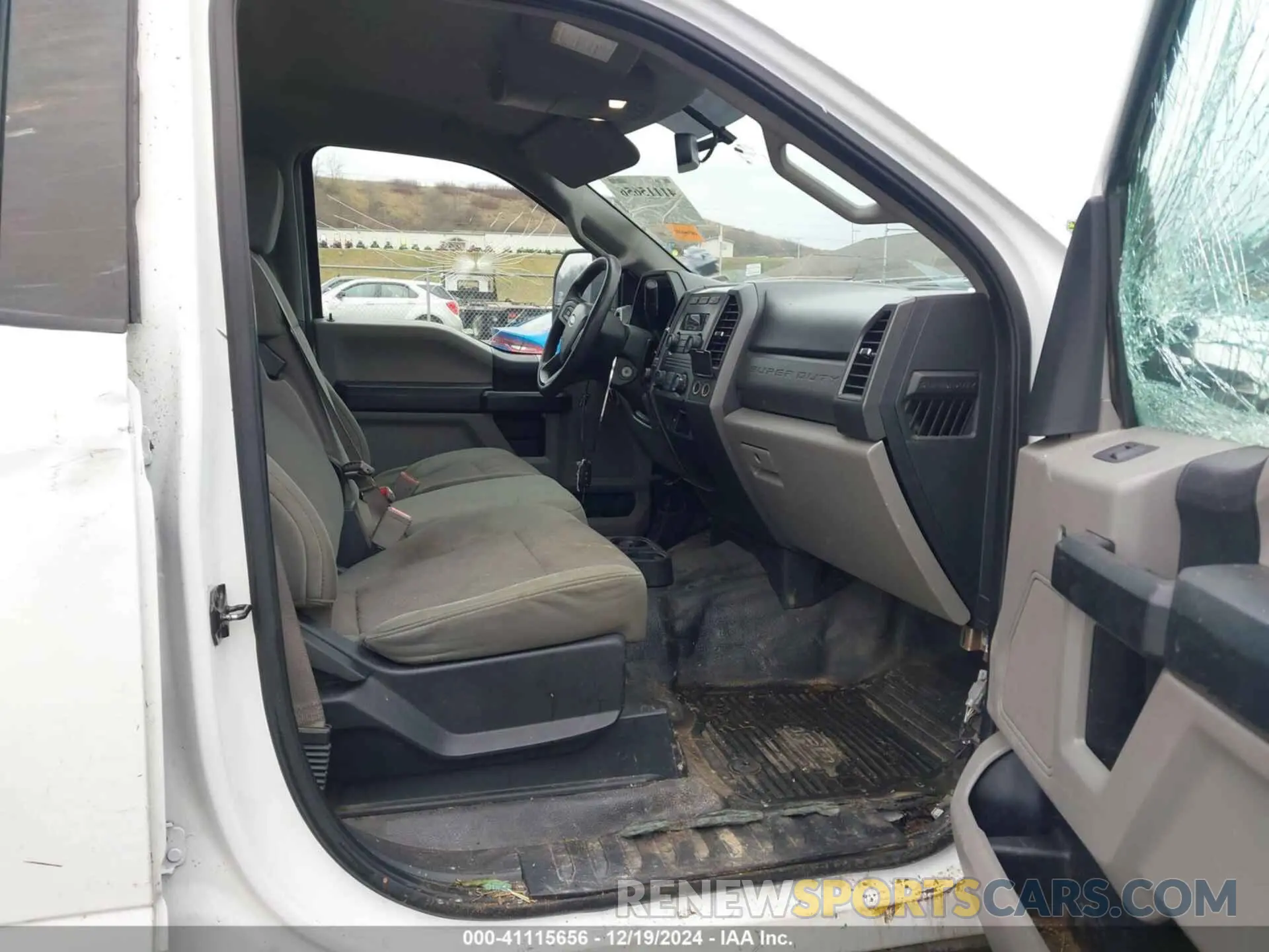 5 Фотография поврежденного автомобиля 1FT7W2B60KEE72179 FORD F-250 2019
