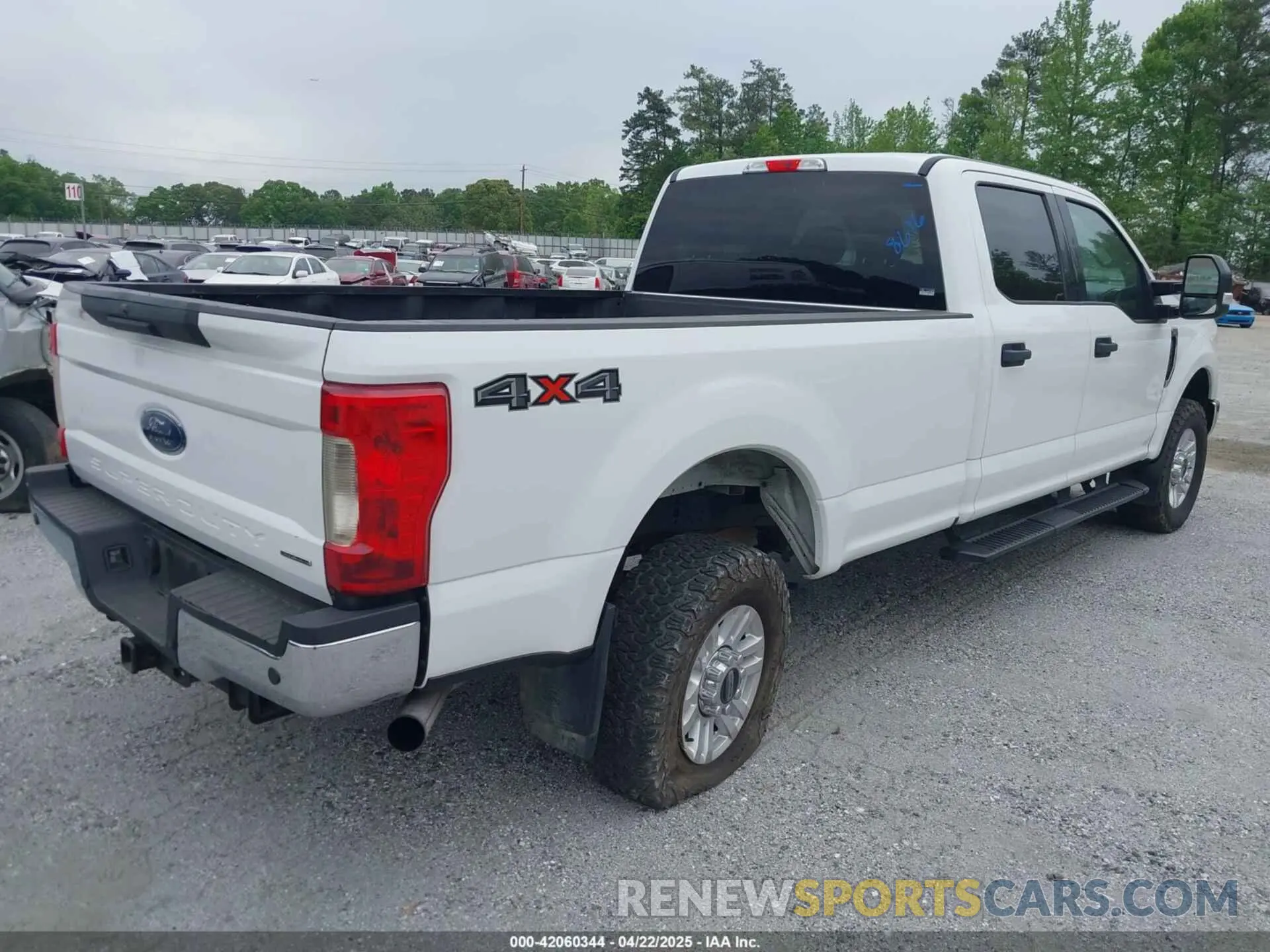 4 Photograph of a damaged car 1FT7W2B60KEG48616 FORD F-250 2019