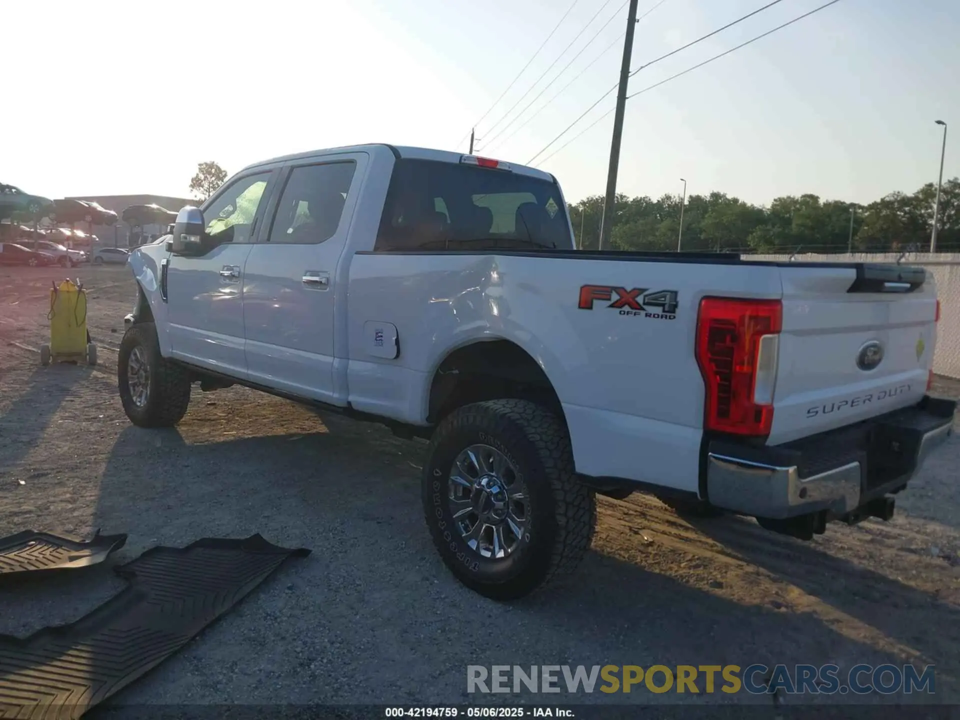 3 Фотография поврежденного автомобиля 1FT7W2B60KEG82426 FORD F-250 2019
