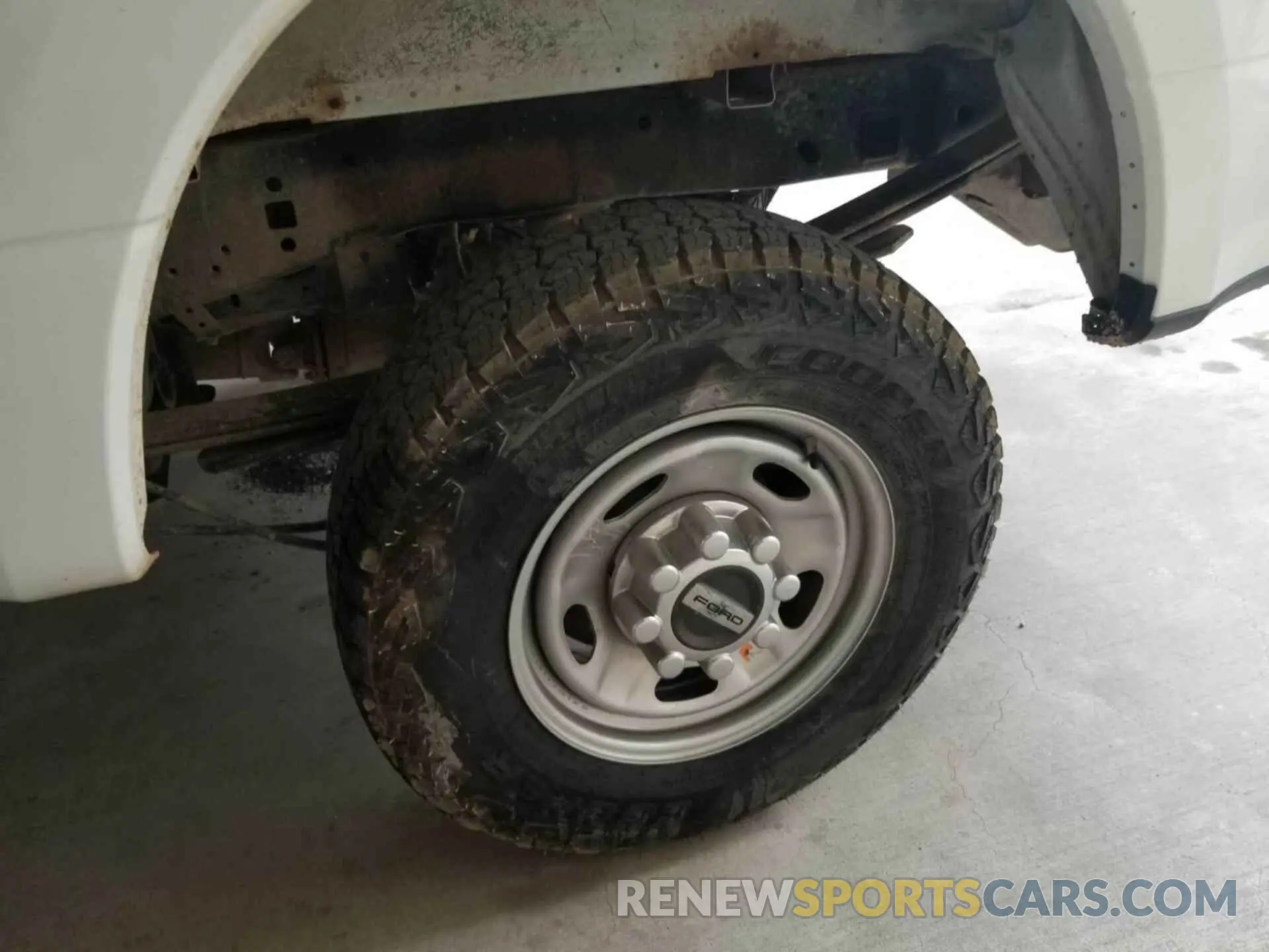 4 Photograph of a damaged car 1FT7W2B61KED86539 FORD F-250 2019
