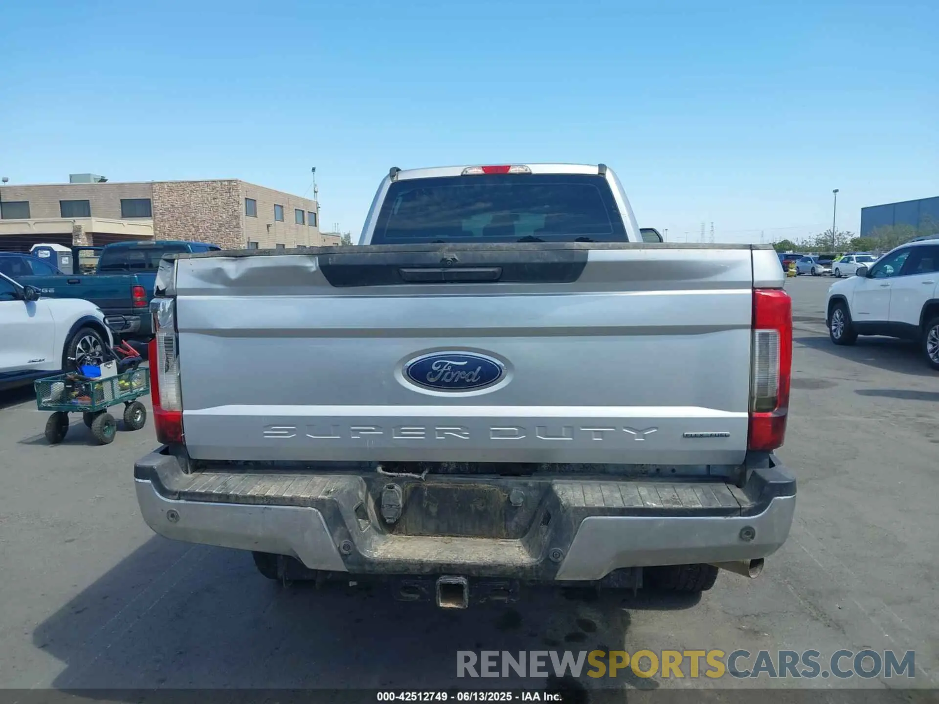 16 Фотография поврежденного автомобиля 1FT7W2B62KEC89768 FORD F-250 2019