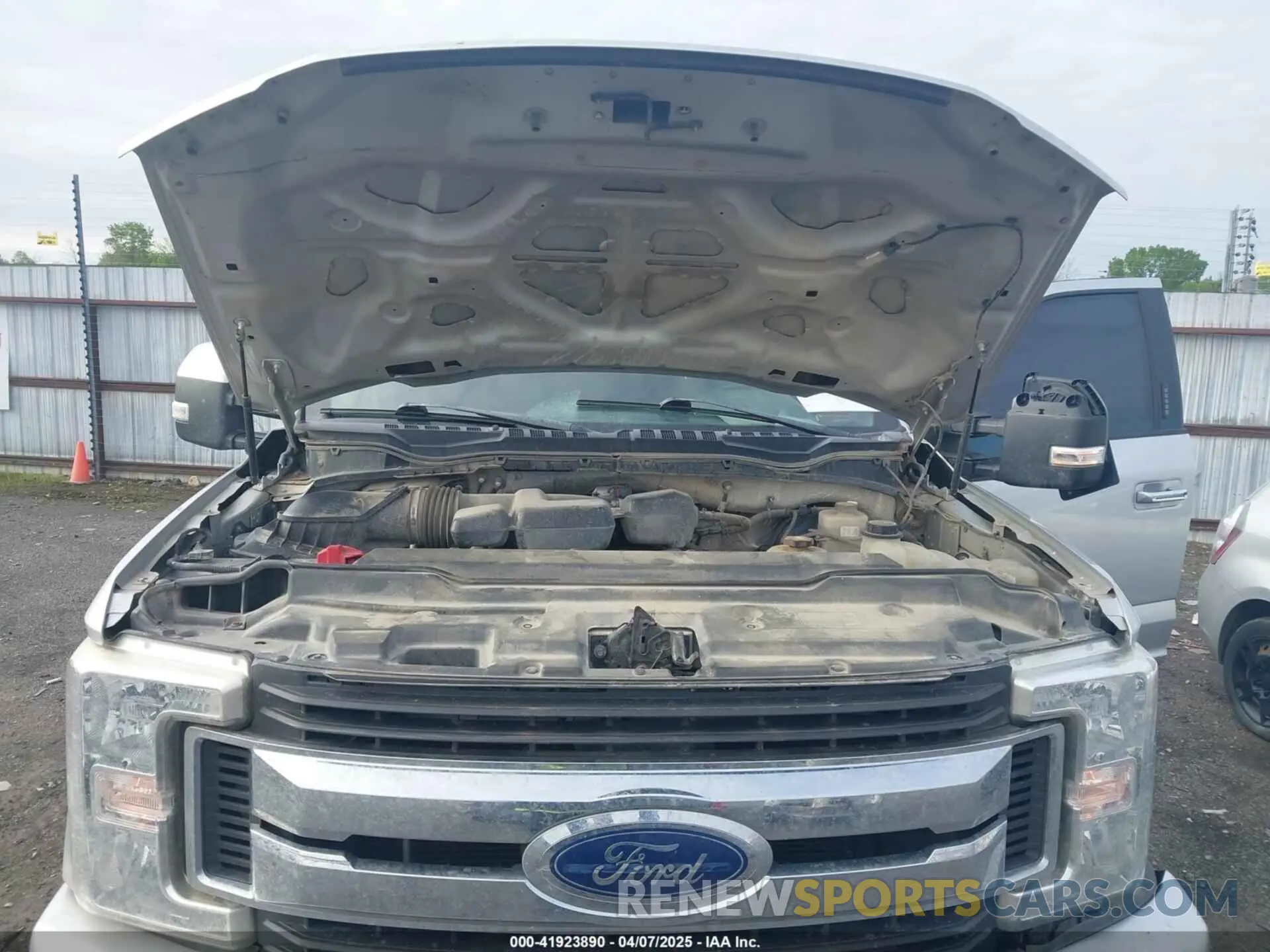 10 Фотография поврежденного автомобиля 1FT7W2B62KED22851 FORD F-250 2019