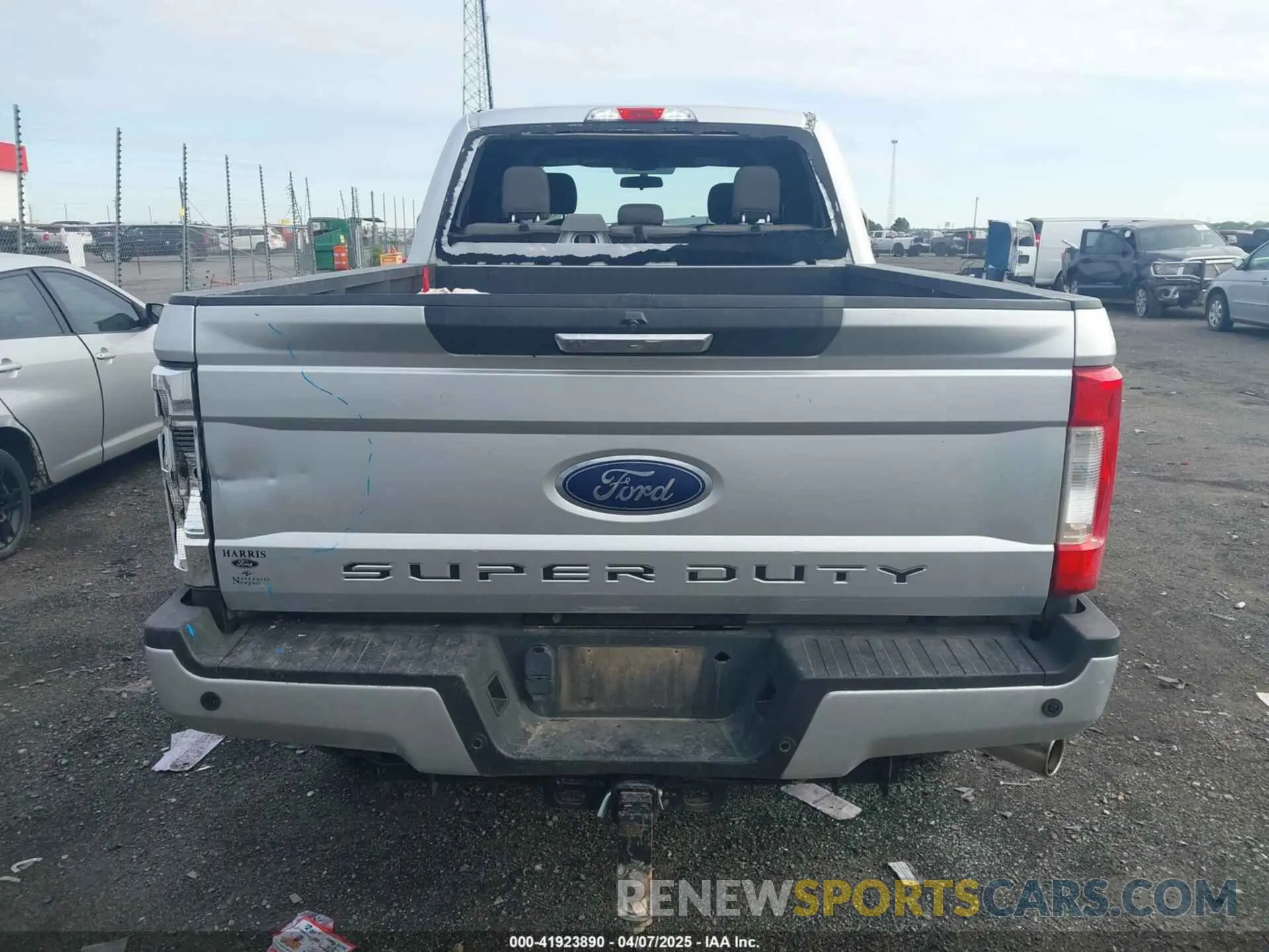 16 Фотография поврежденного автомобиля 1FT7W2B62KED22851 FORD F-250 2019