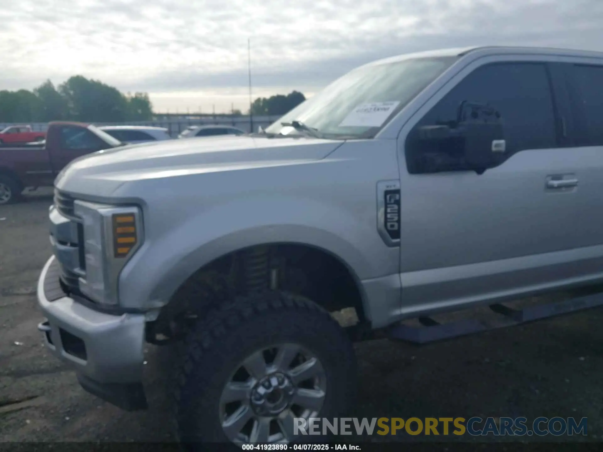 17 Фотография поврежденного автомобиля 1FT7W2B62KED22851 FORD F-250 2019
